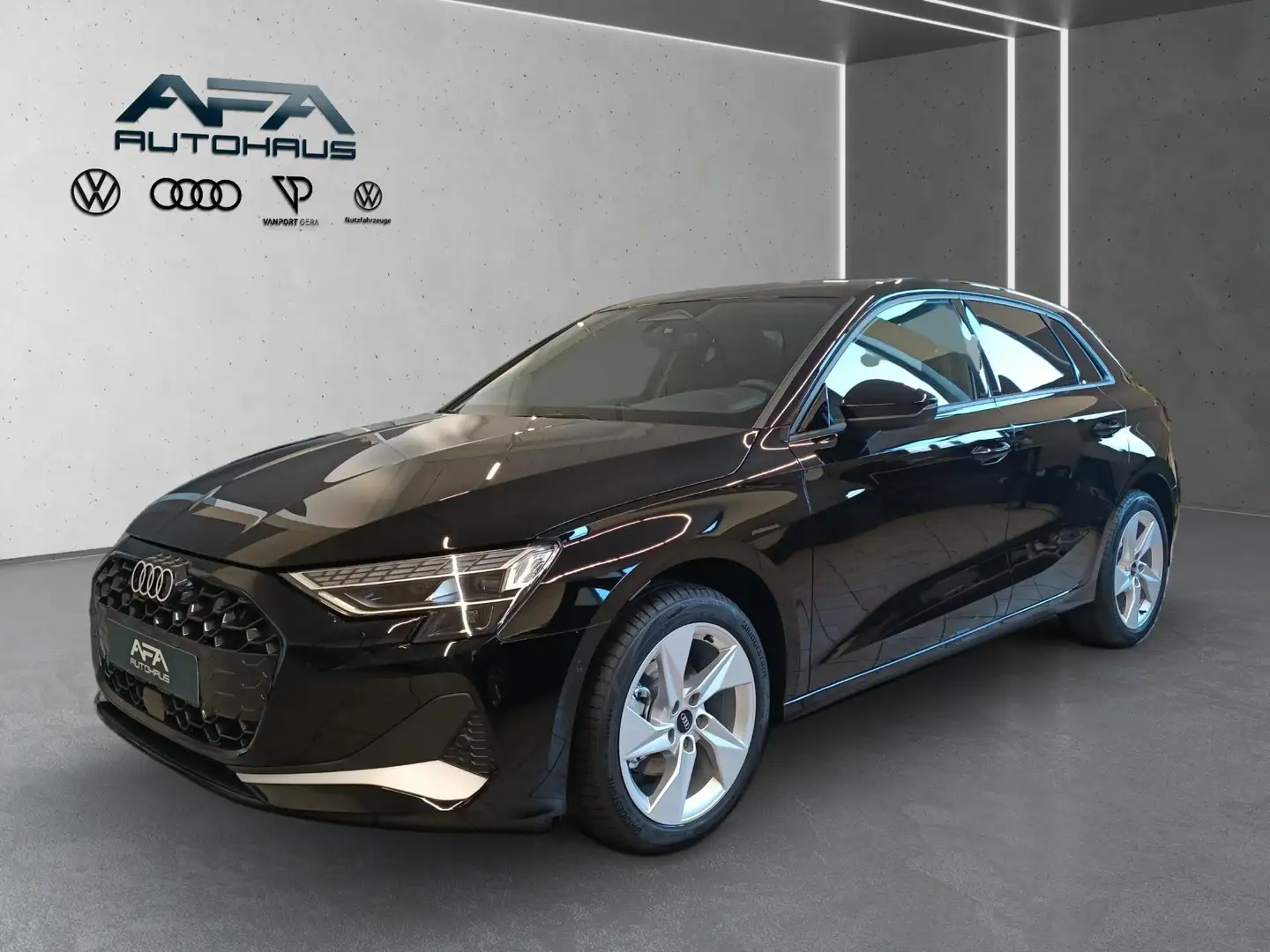 Audi A3 Sportback 30 1.5 TFSI advanced LED*RFK*Navi* Schwarz - 2