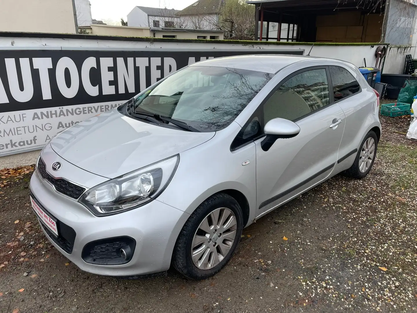 Kia Rio FIFA World Cup Edition Stříbrná - 2
