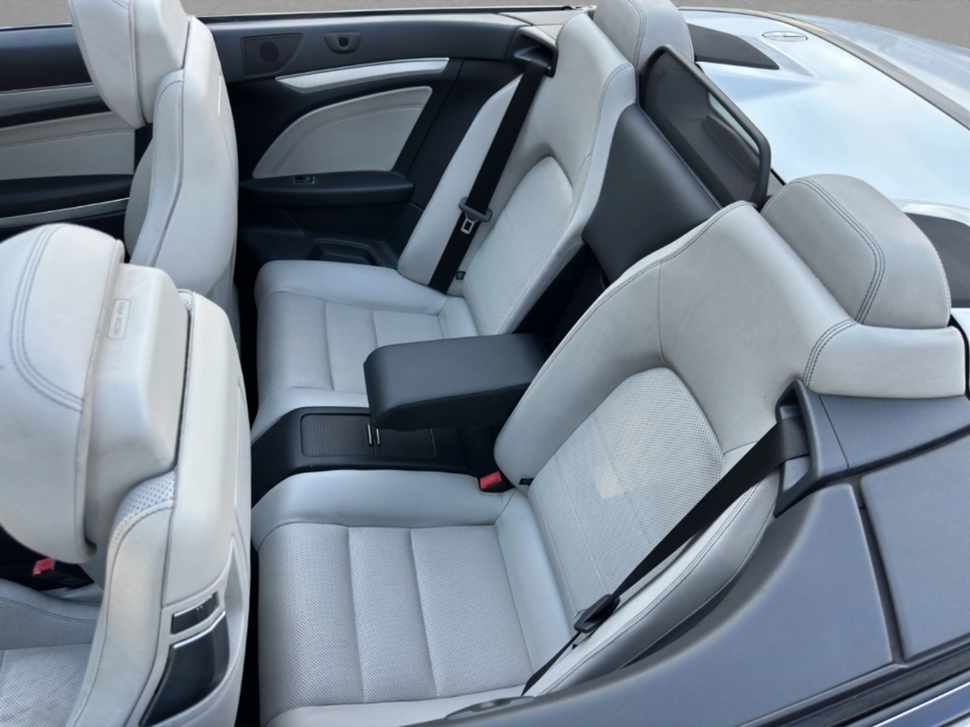 Mercedes-Benz E 350 Cabrio 9G BlueTEC *TÜV NEU* — photo 19