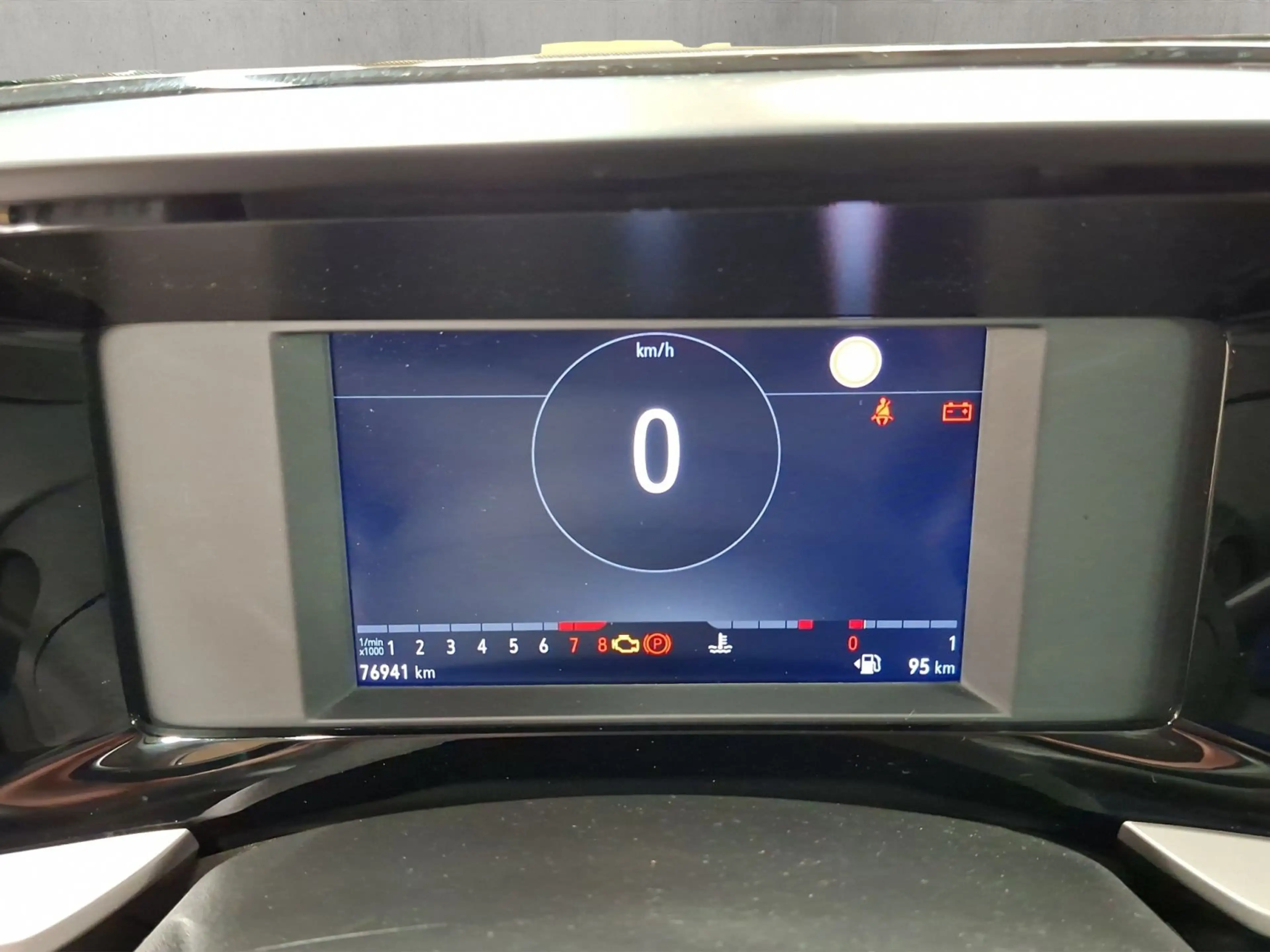 Opel Mokka 1.2 Turbo Elegance — photo 11