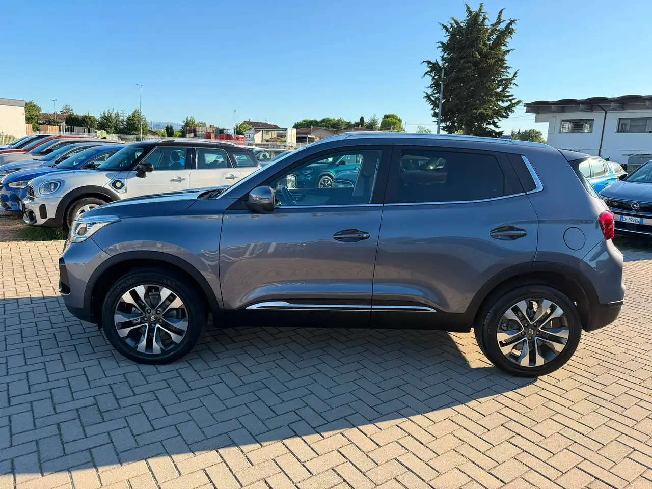 DR Automobiles DR5.0 2023