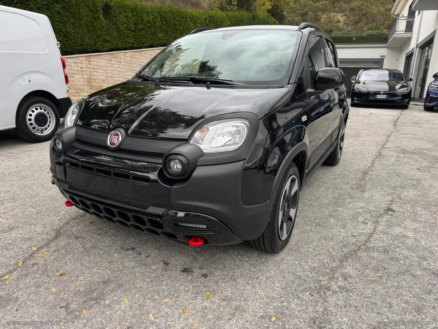Fiat Panda Cross 1.0 FireFly S&S Hybrid Zwart - 1