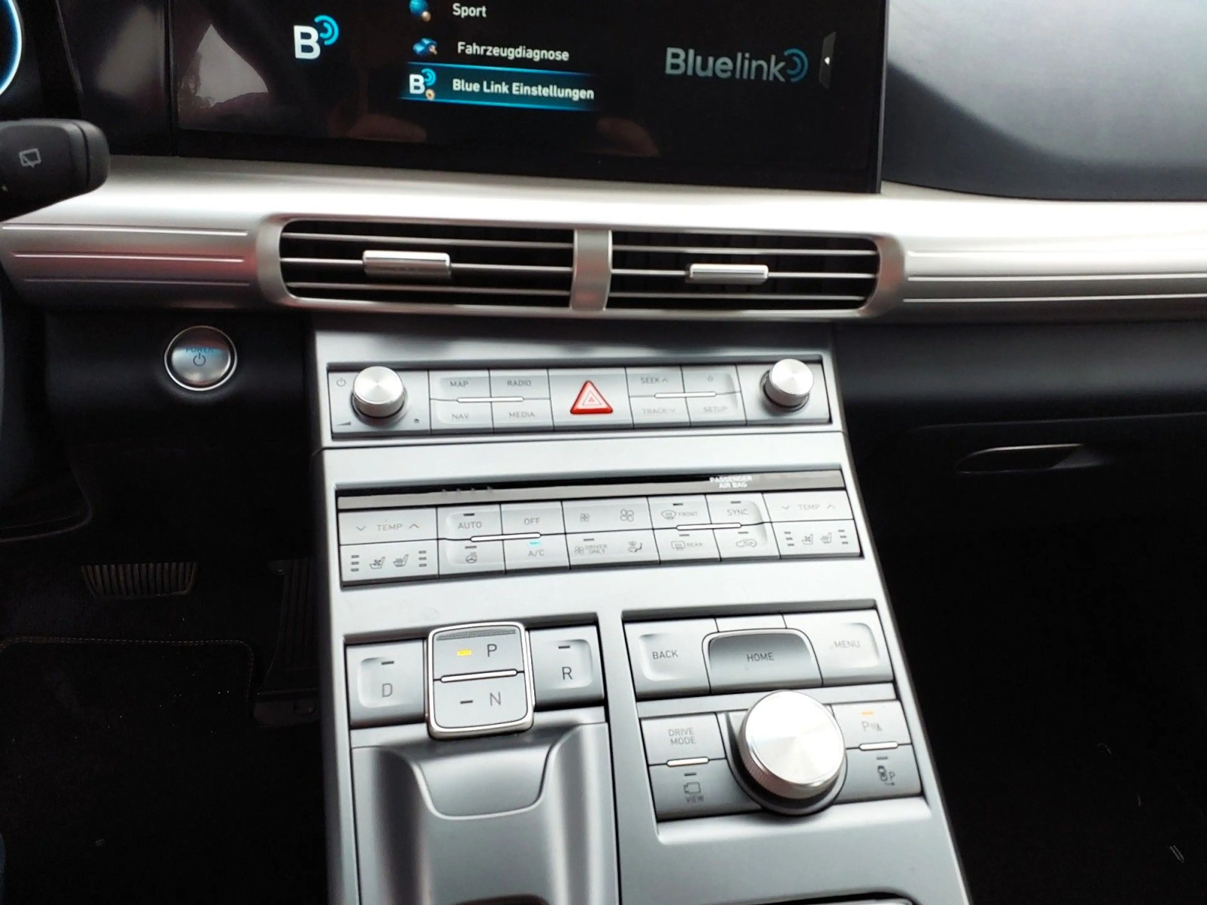 Hyundai NEXO Basis Wasserstoff, Leder — photo 15