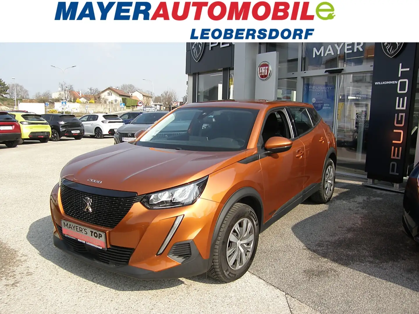 Peugeot 2008 PureTech 100 S&S Active 6-Gang-Manuell Orange - 1