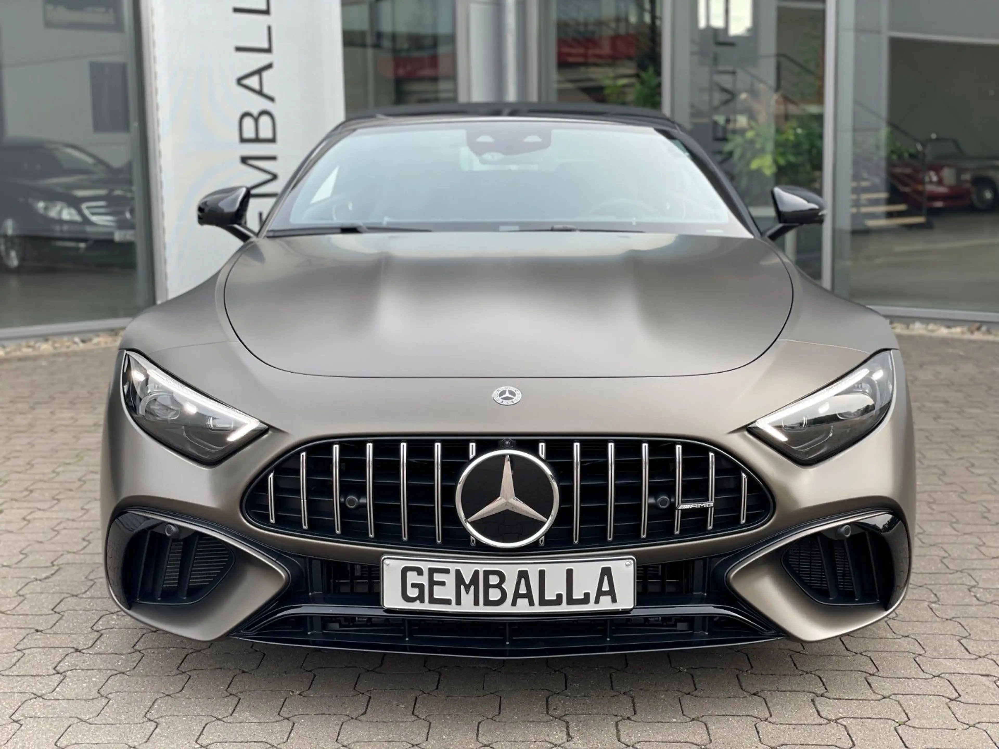 Mercedes-Benz SL 63 AMG 4MATIC, NIGHT, CARBON, NP. 216.000 EUR — photo 9