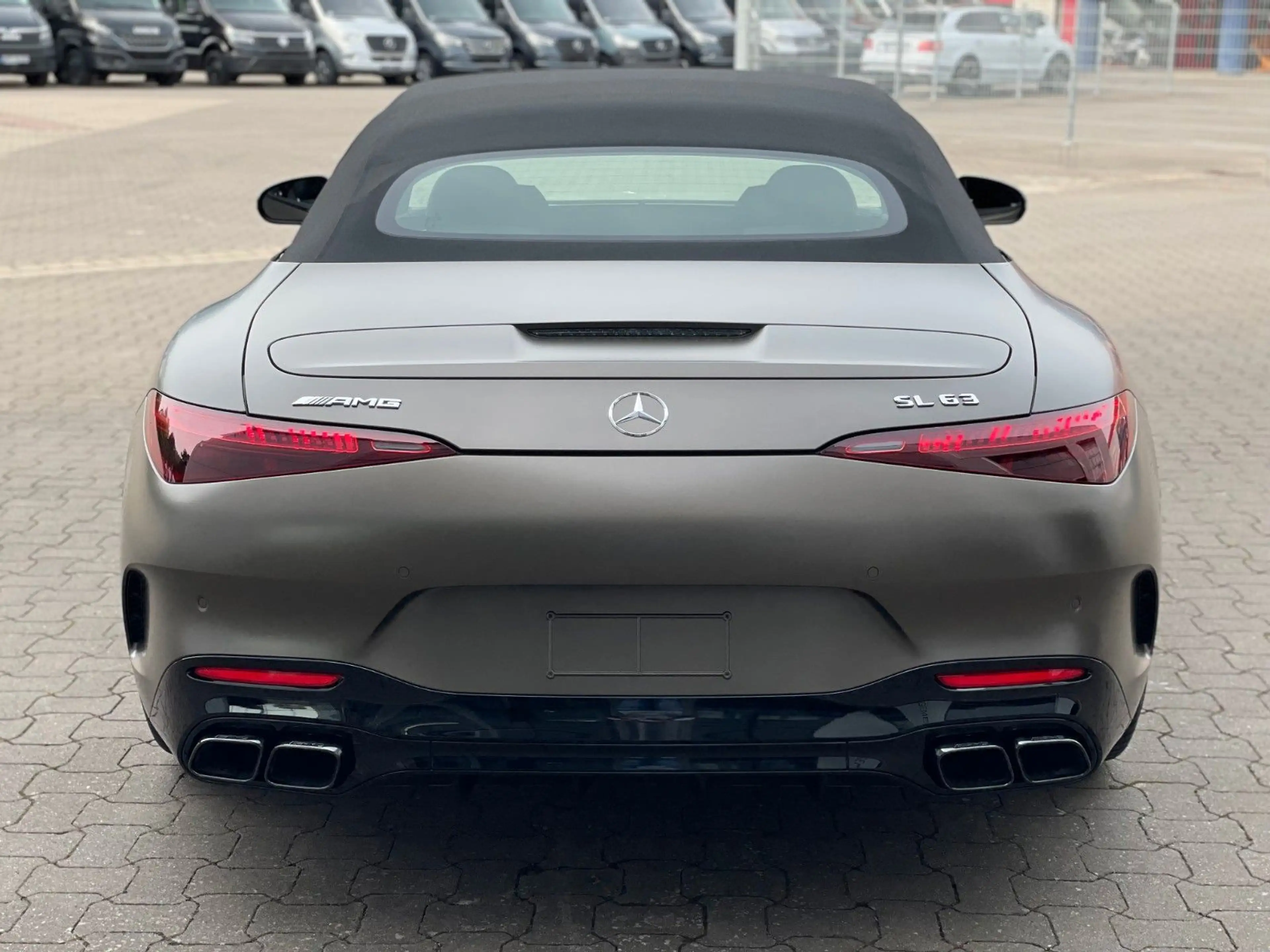 Mercedes-Benz SL 63 AMG 4MATIC, NIGHT, CARBON, NP. 216.000 EUR — photo 7