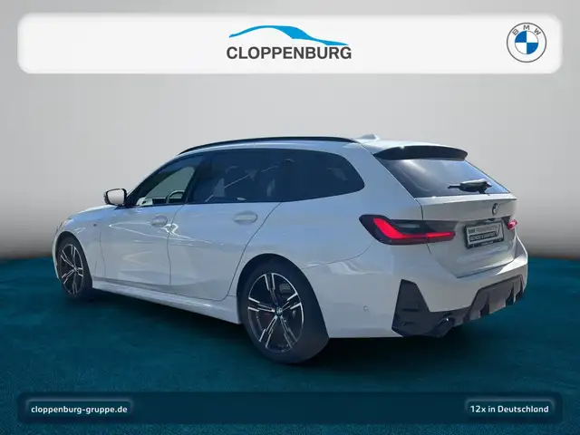 BMW 3 Series view 3