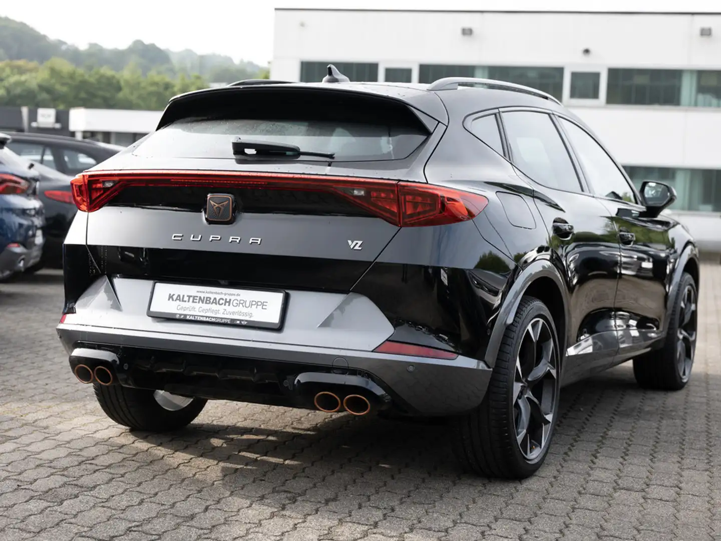 CUPRA Formentor 2.0 TSI VZ 4Drive AHK LED ACC NAVI Nero - 2
