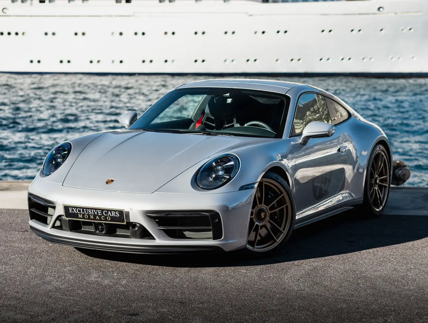 Porsche 992 911 Carrera Coupé 3.0i PDK GTS LE MANS EDITION Gris - 1