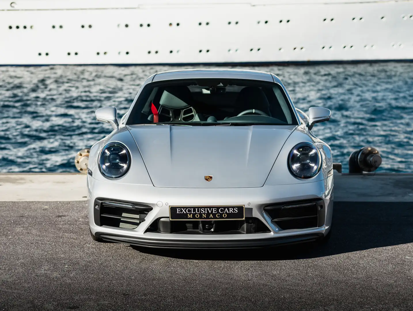 Porsche 992 911 Carrera Coupé 3.0i PDK GTS LE MANS EDITION Gris - 2