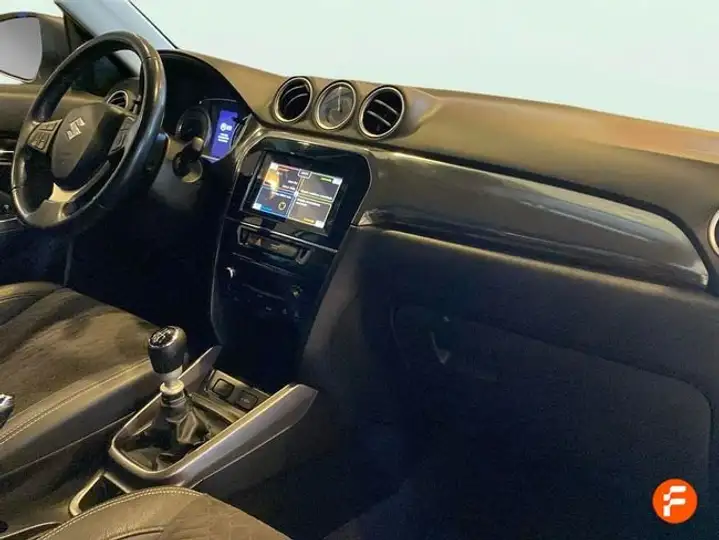 Suzuki Vitara 1.4 GLX Mild Hybrid 2021, foto 19