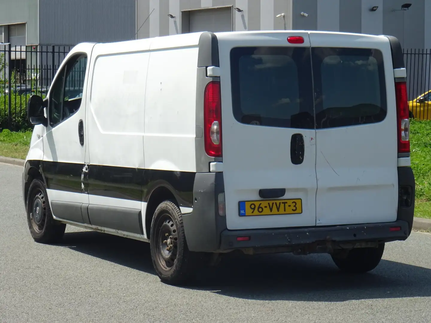 Nissan Primastar 90.27 2.0 dCi 310L BJ2009 NAP/AIRCO/PDC/APK - 2