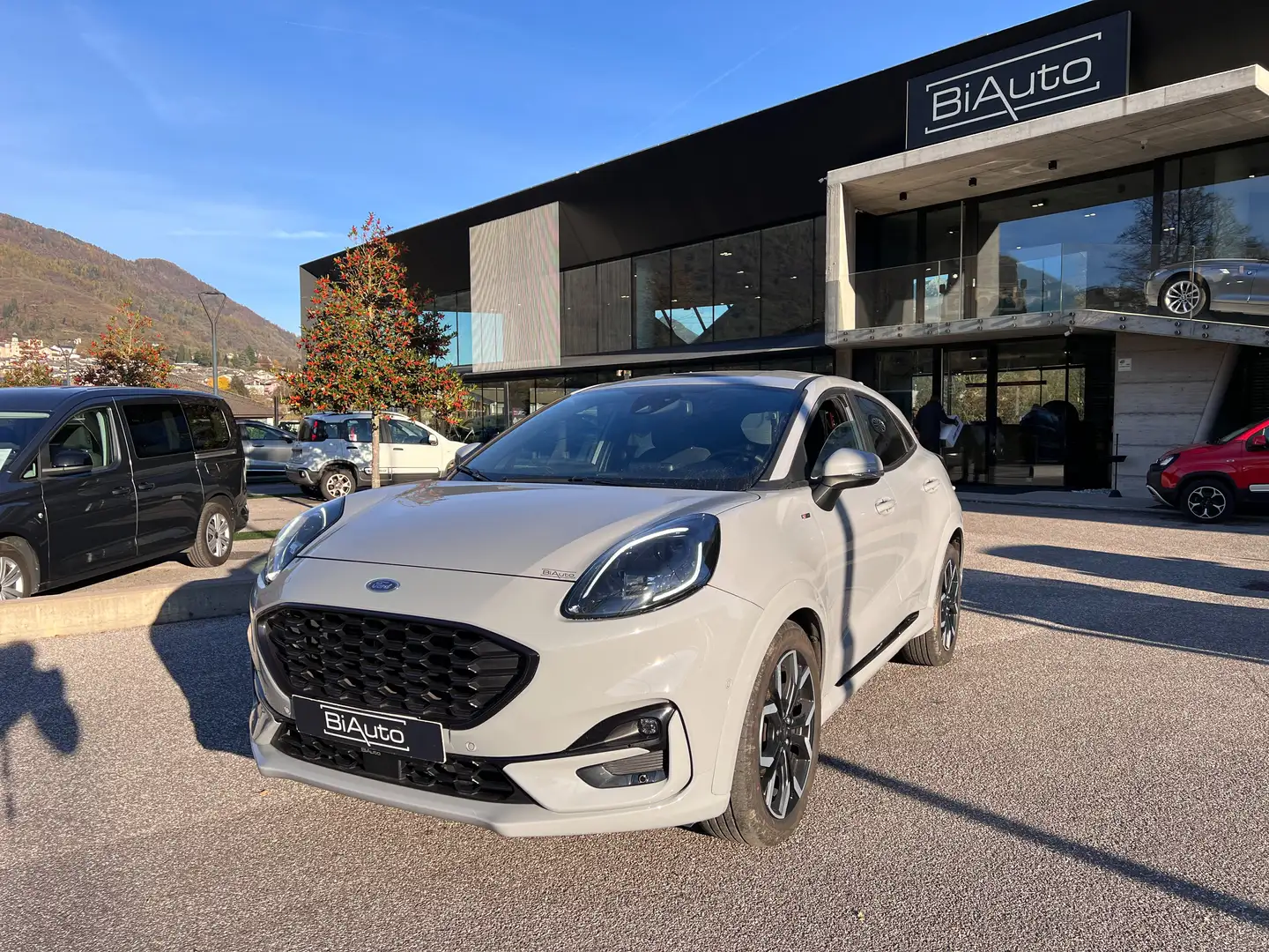 Ford Puma ST-LINE X 1.0 ECOBOOST 125CV HYBRID Grigio - 1