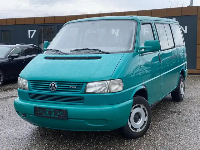 Volkswagen T4 Caravelle Caravelle T4 2.5 TDI KLIMATRONIK* 9-SITZER*