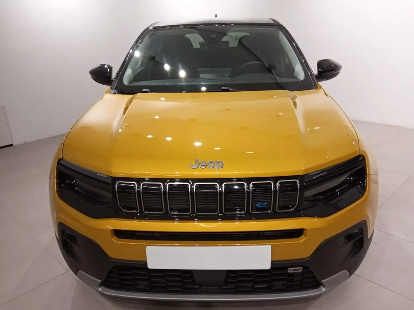 Jeep Avenger 100% Eléctrico 1st Edition Amarillo - 1