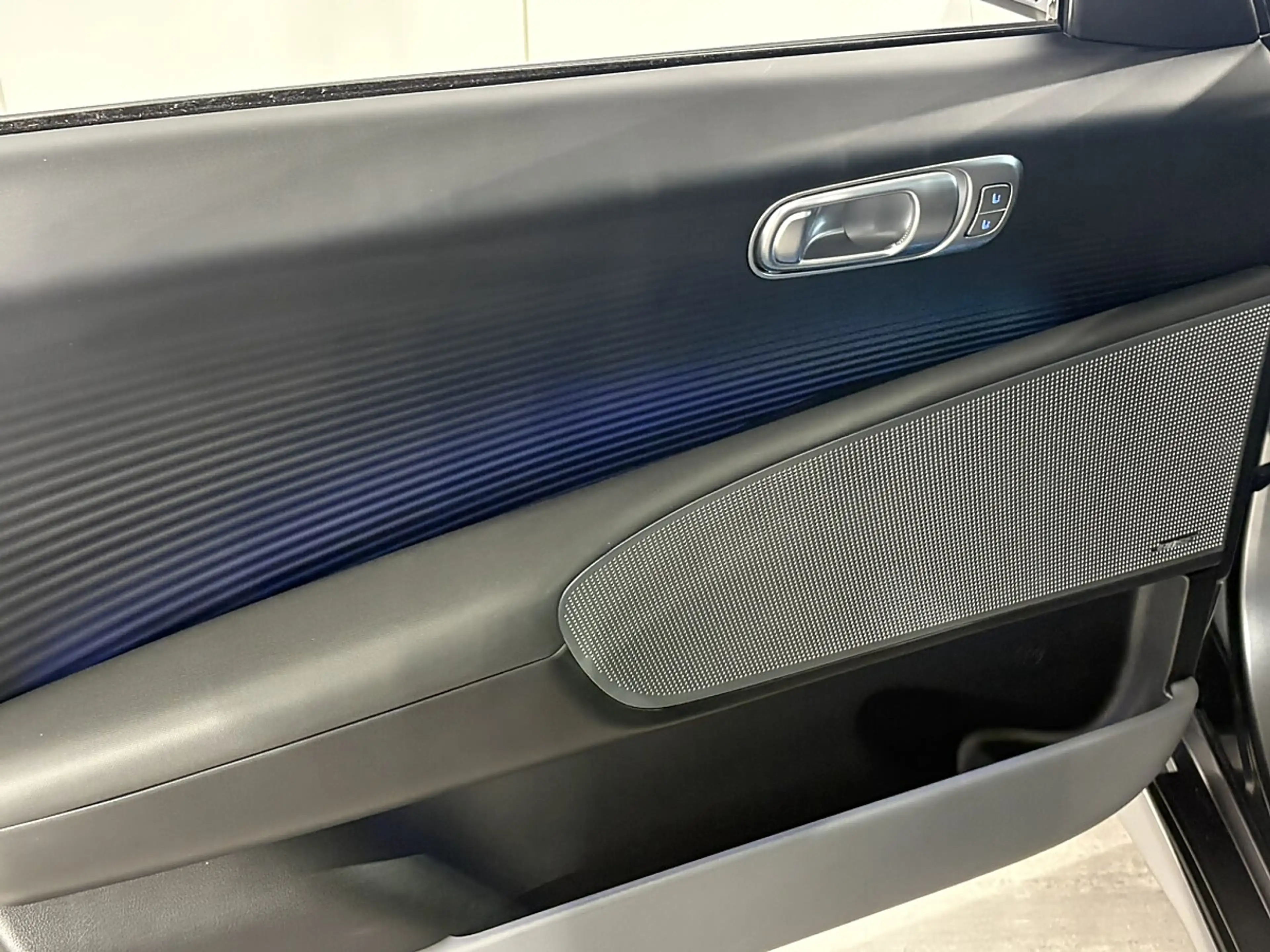 Hyundai IONIQ 6 Ioniq 6 Elektro 77,4kWh 4WD Top Line Long Range... — photo 13