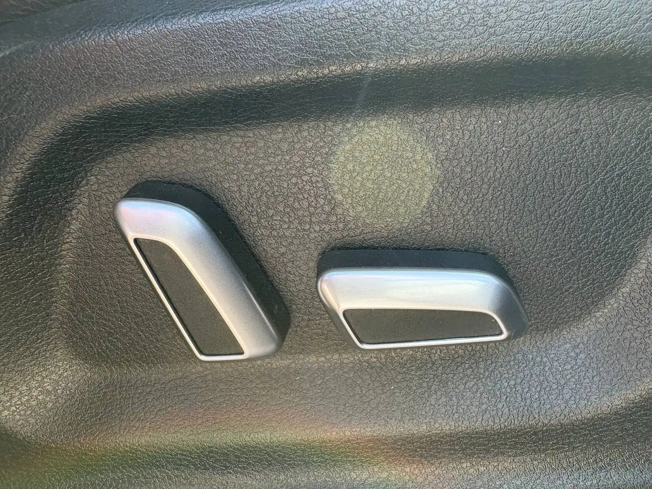 Audi Q5 снимка Audi Q5
