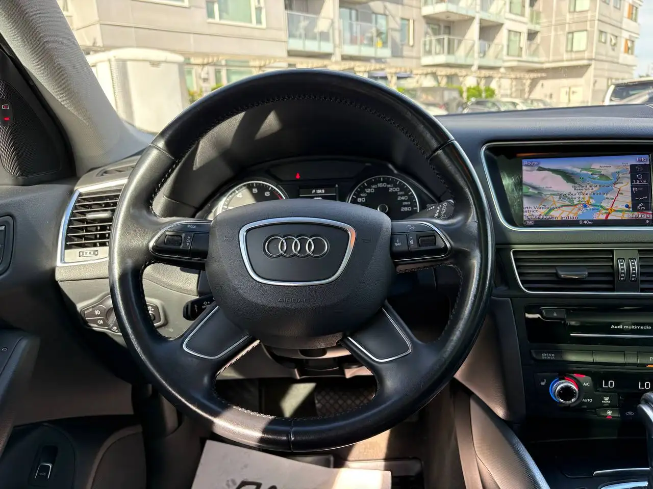 Audi Q5 снимка Audi Q5