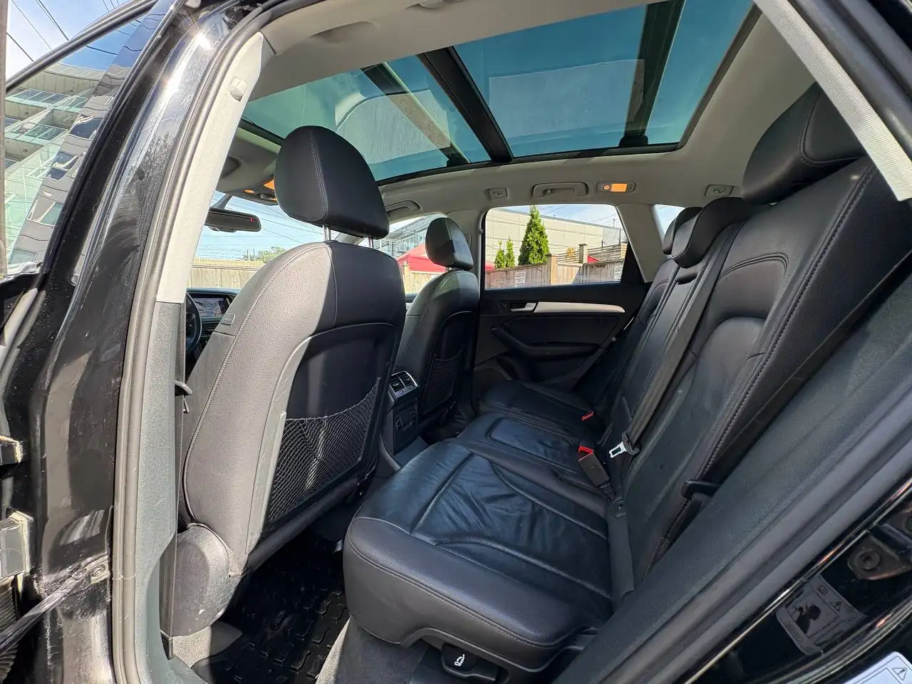 Audi Q5 снимка Audi Q5