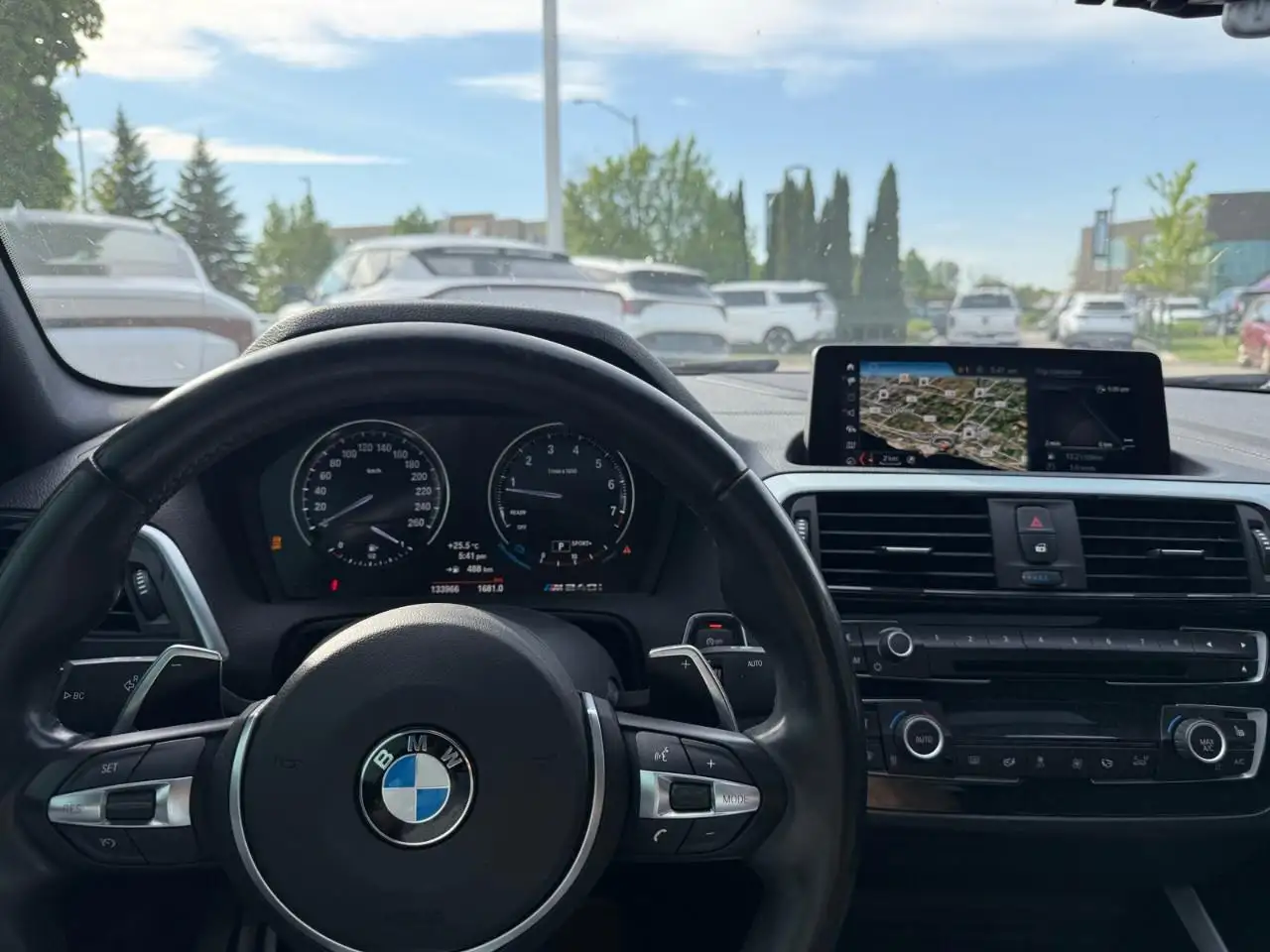 BMW 2 Series photo BMW 2 Series
