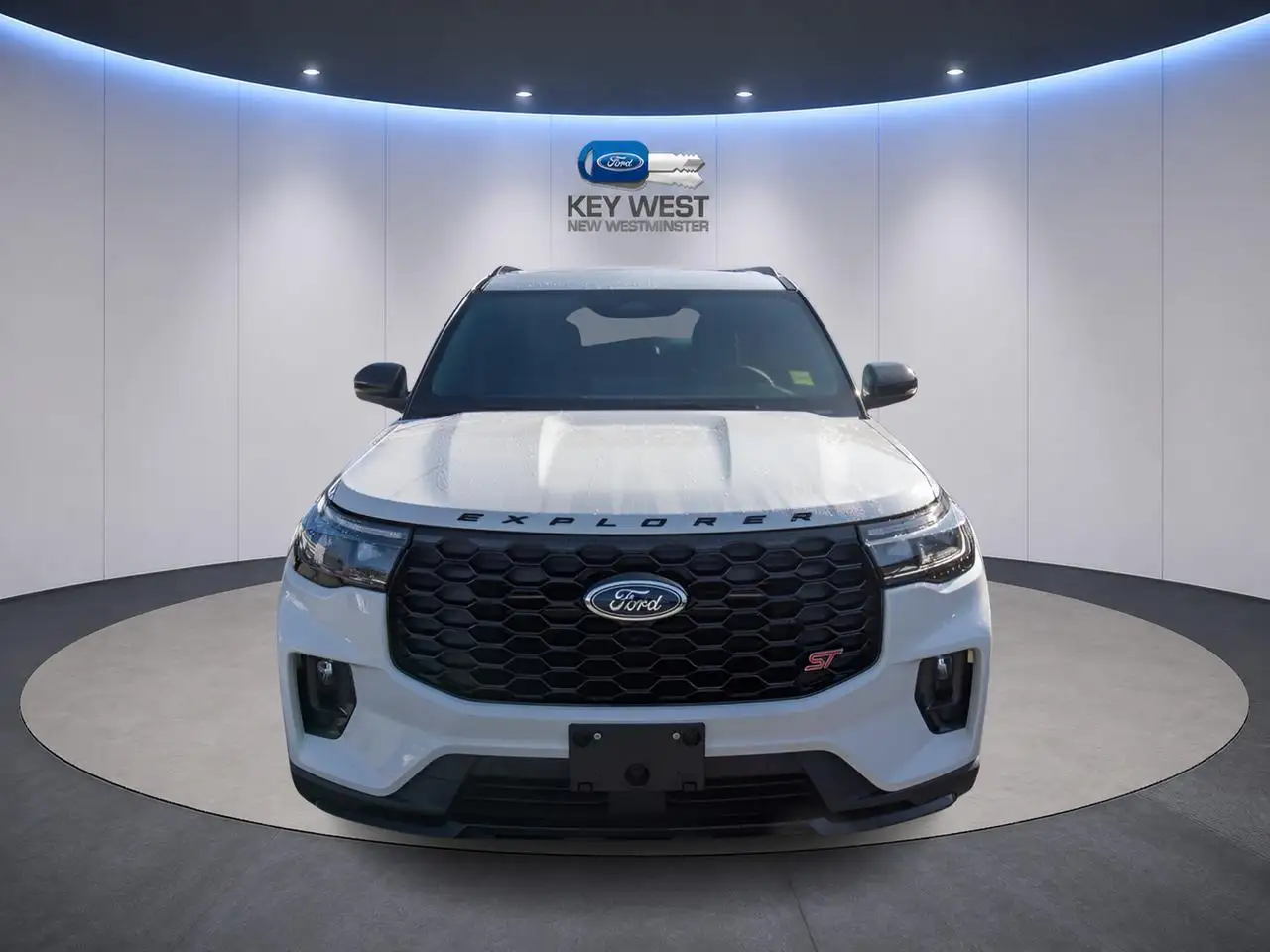 Ford Explorer снимка Ford Explorer