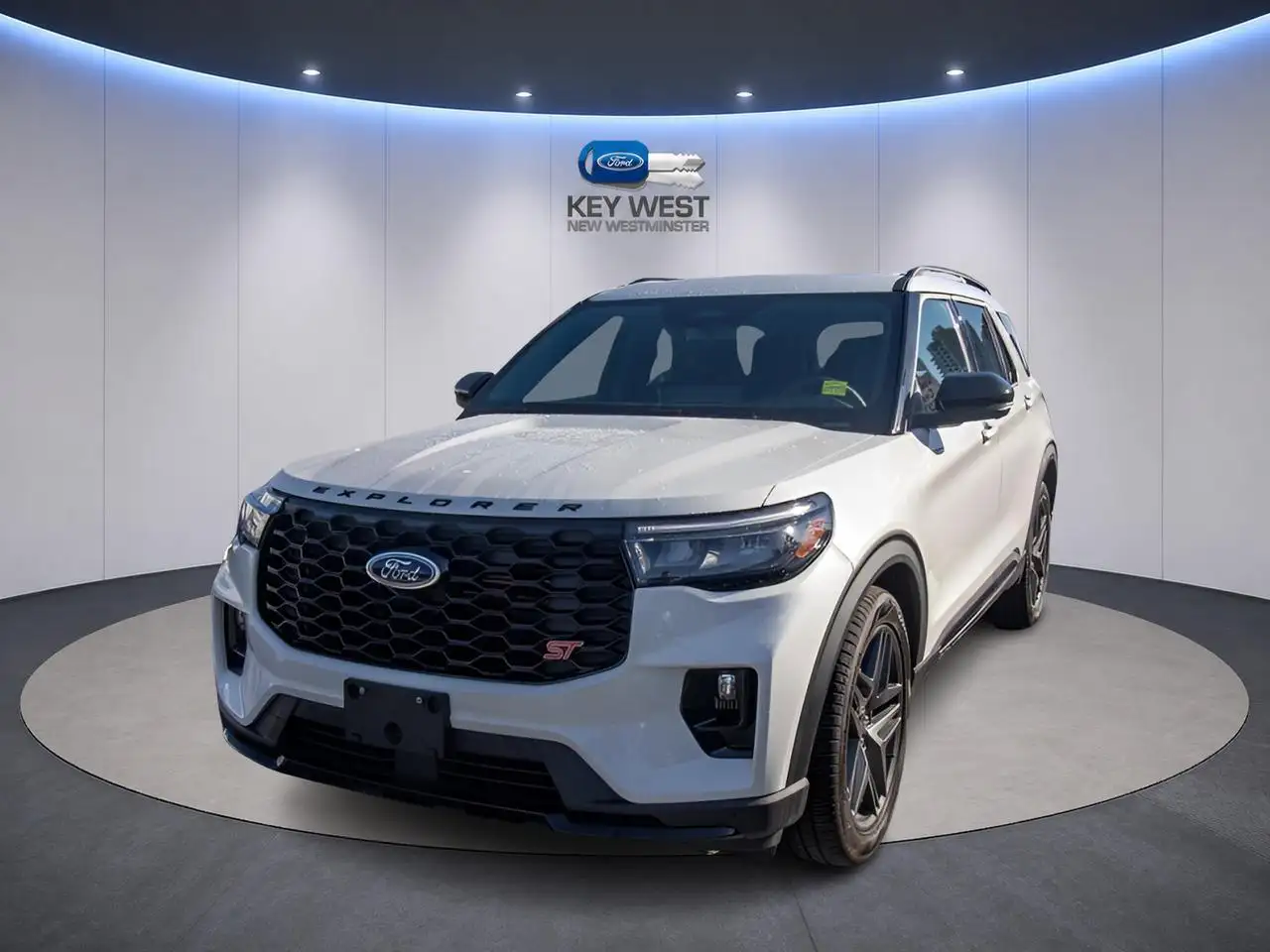 Ford Explorer снимка Ford Explorer
