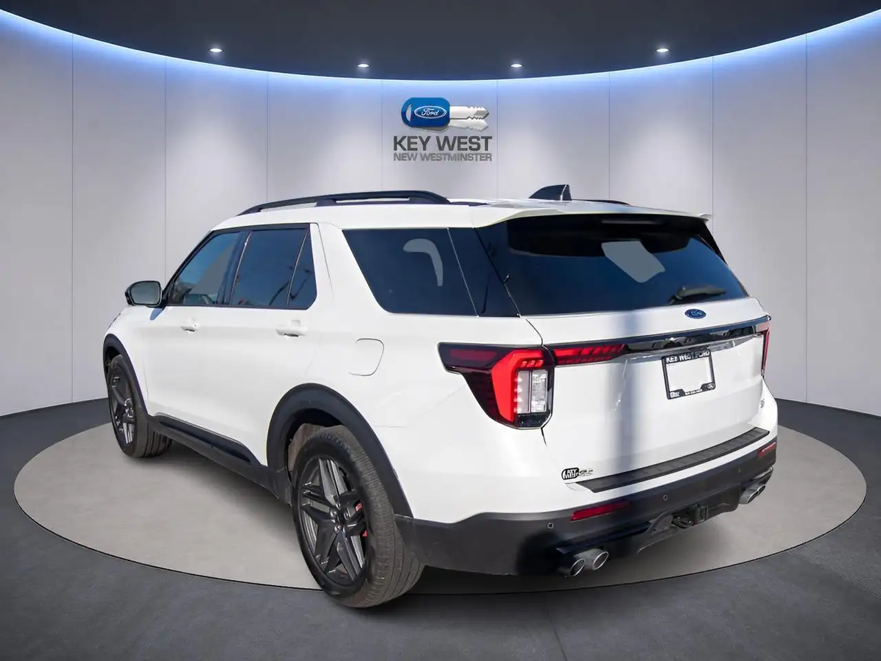Ford Explorer снимка Ford Explorer