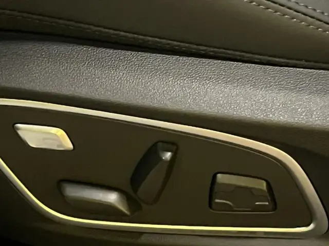 Renault Austral view 13