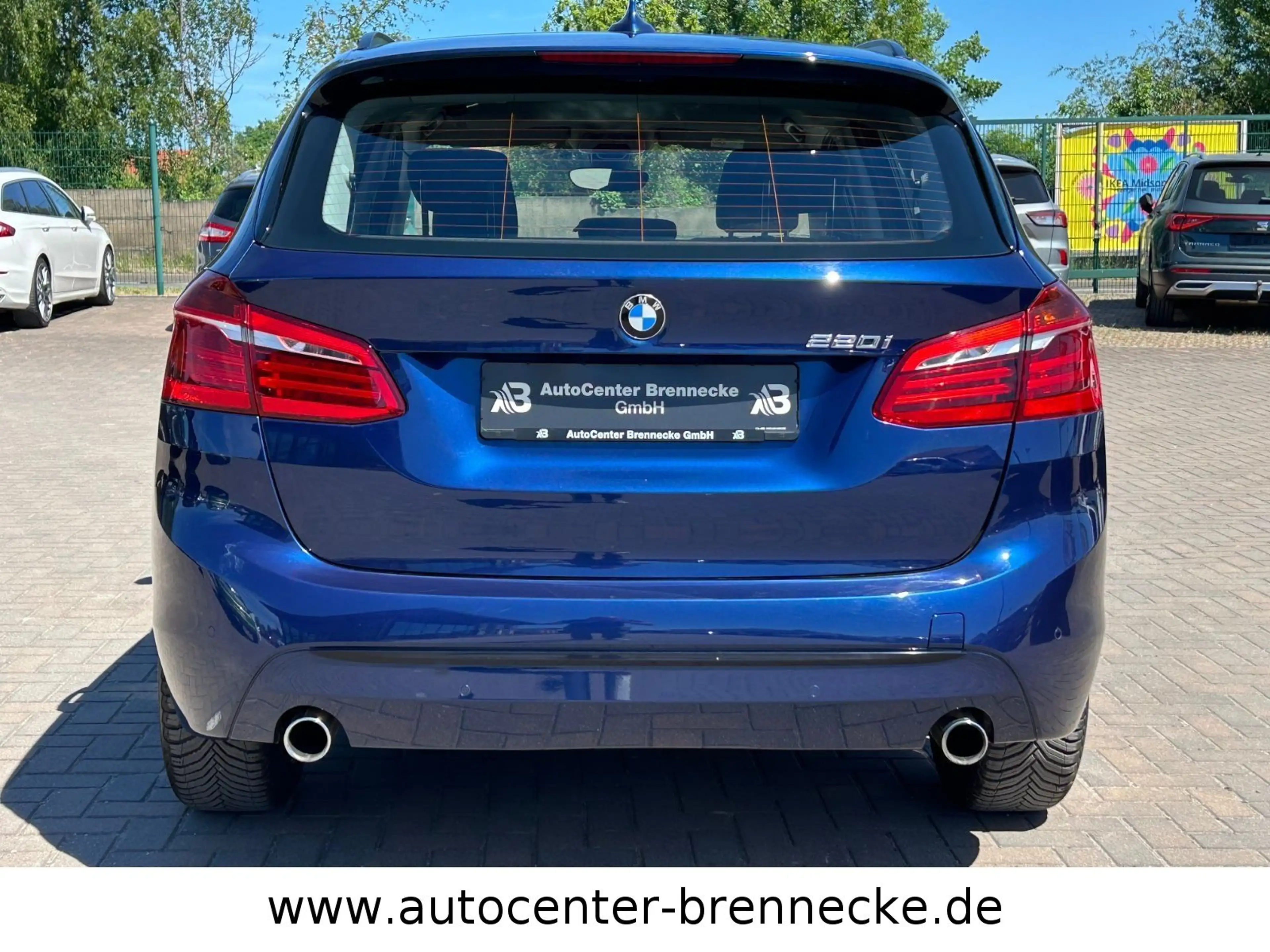 BMW 220 i Active Tourer*1.Hand*Unfallfrei*Scheckheft* — photo 5