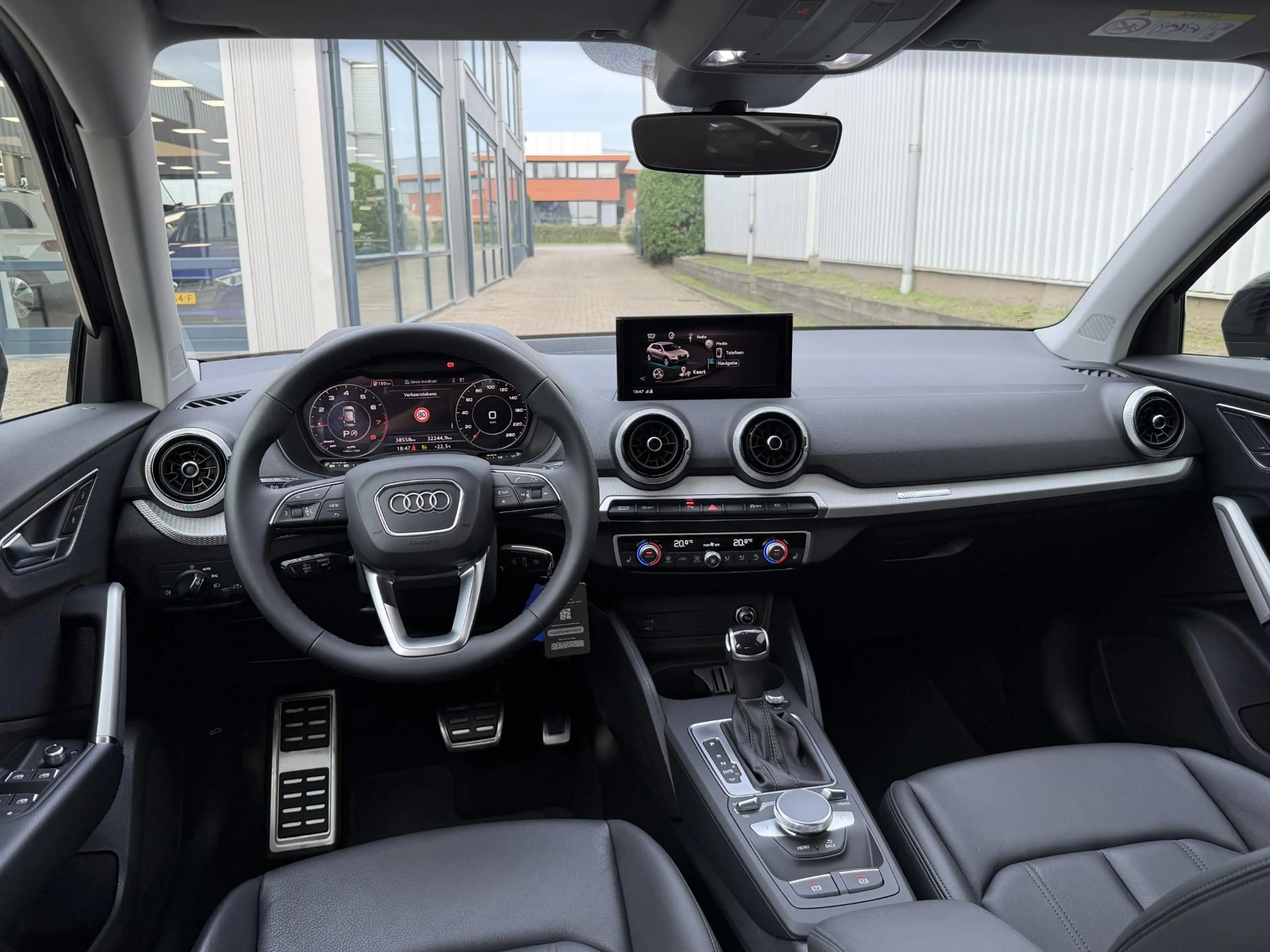 Audi Q2 35 TFSI Edition S-Line | Leder/Carplay/Camera/Adap — photo 3