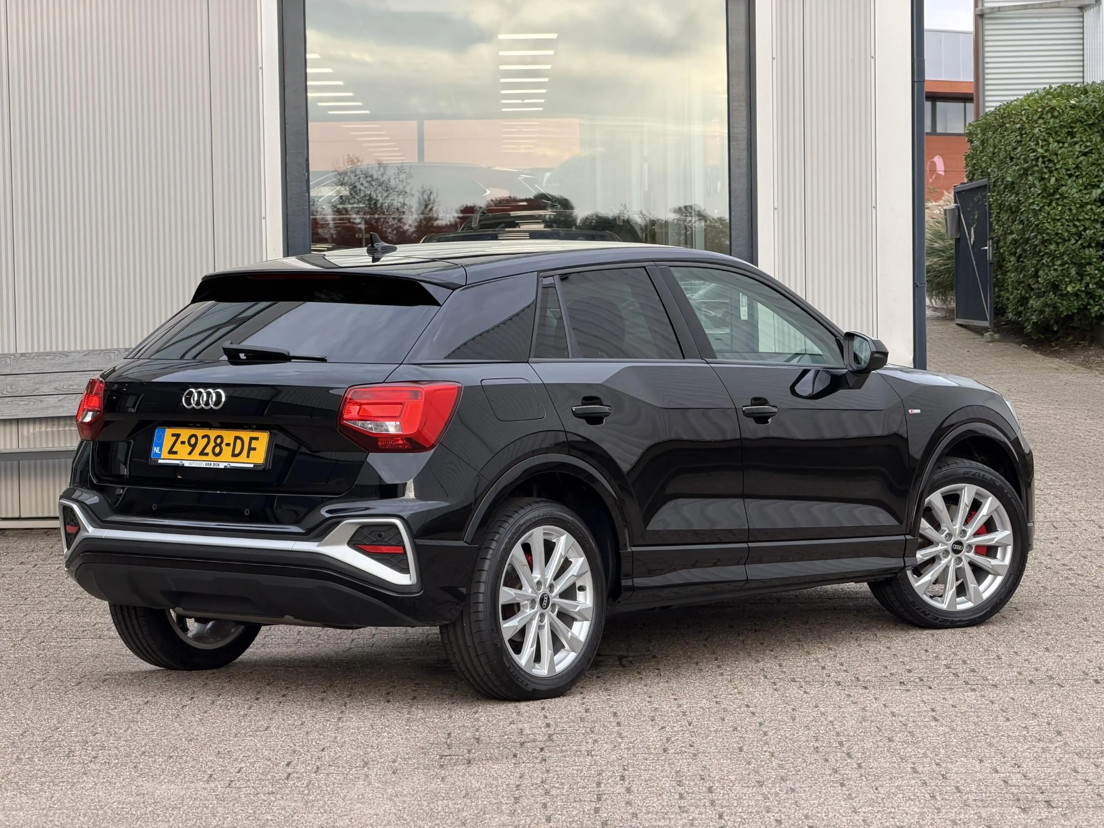 Audi Q2 35 TFSI Edition S-Line | Leder/Carplay/Camera/Adap — photo 2