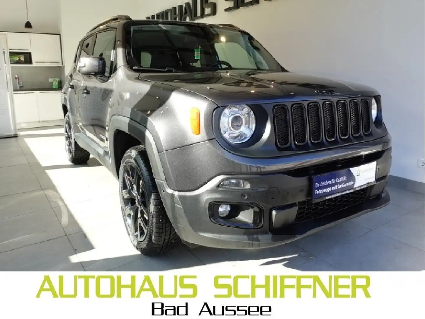 Jeep Renegade 1,4 Multiair2 170 Limited AWD Aut. Schwarz - 1