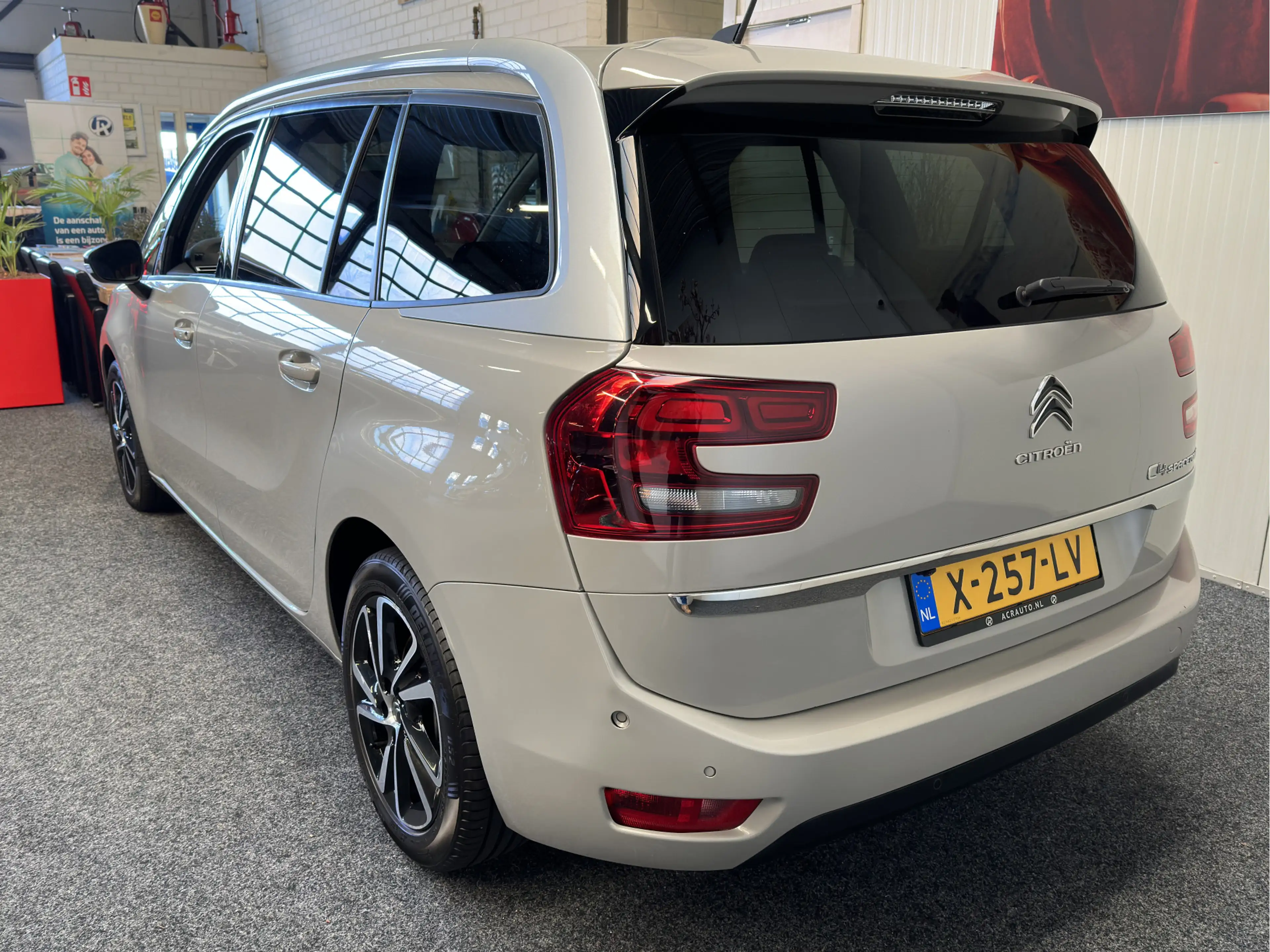Citroen Grand C4 SpaceTourer 7 PERSOONS 1.2 PURE TECH FEEL NAVIGATIE CRUISE CON — photo 6
