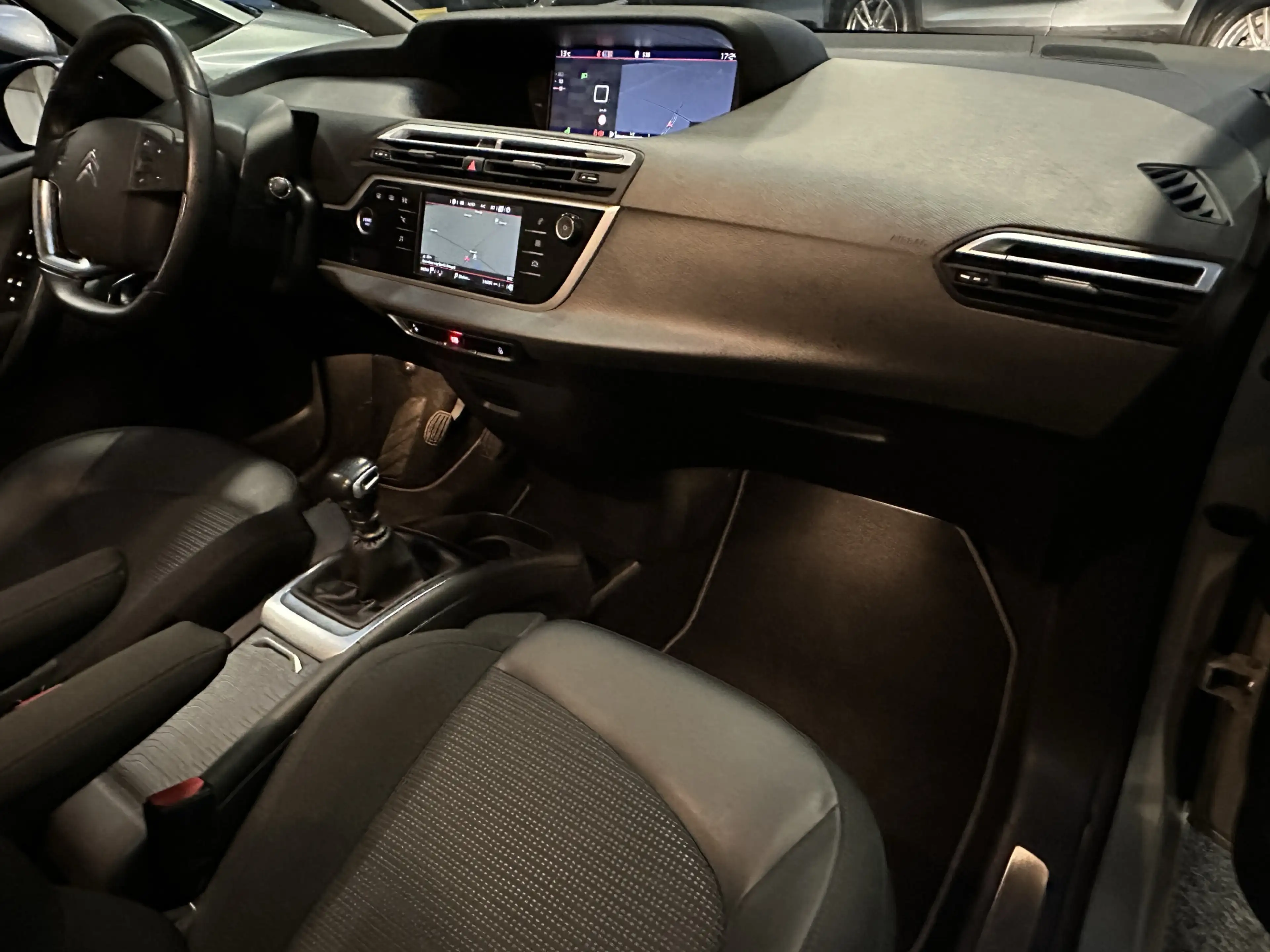 Citroen Grand C4 SpaceTourer 7 PERSOONS 1.2 PURE TECH FEEL NAVIGATIE CRUISE CON — photo 14