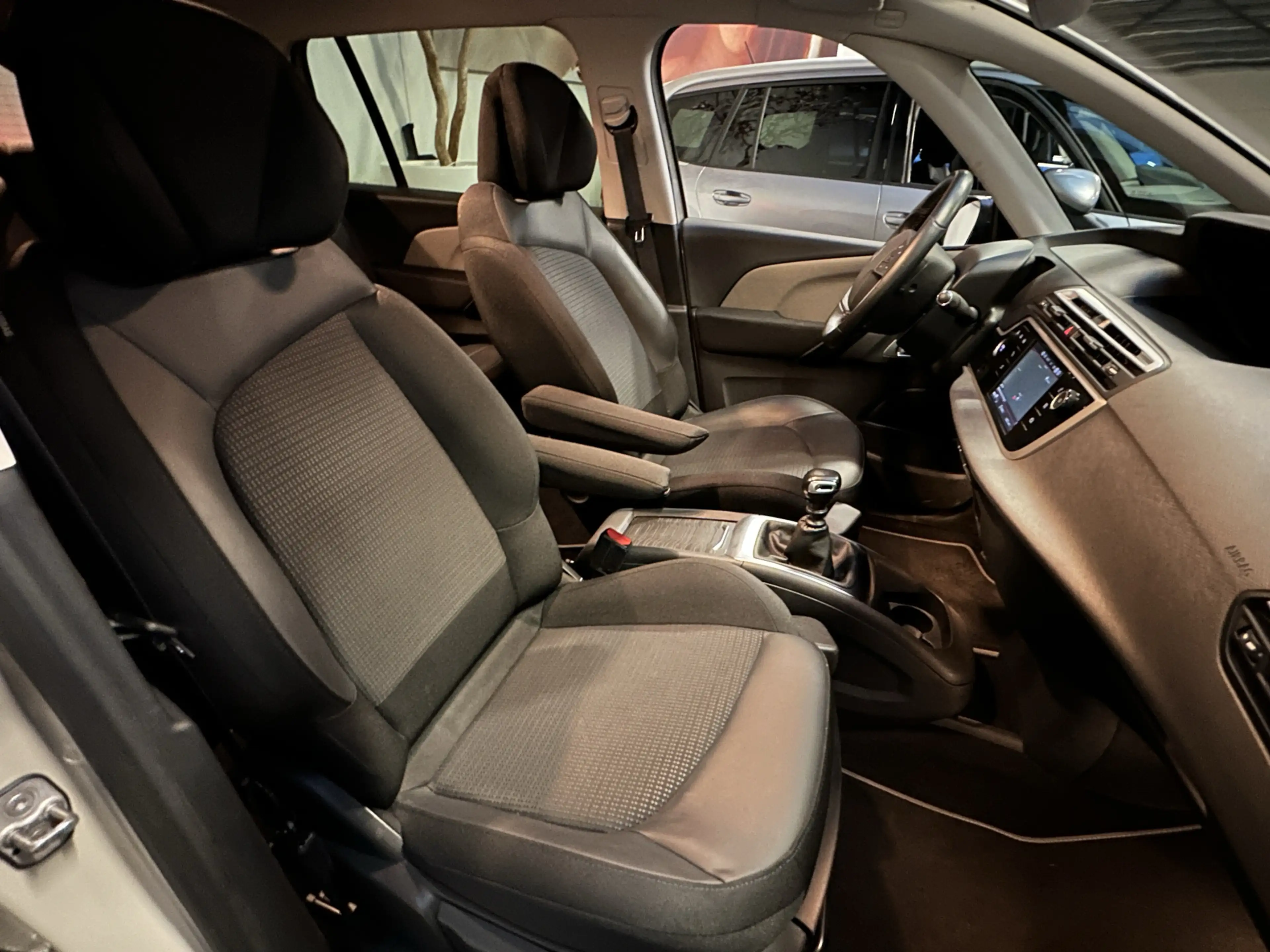 Citroen Grand C4 SpaceTourer 7 PERSOONS 1.2 PURE TECH FEEL NAVIGATIE CRUISE CON — photo 16