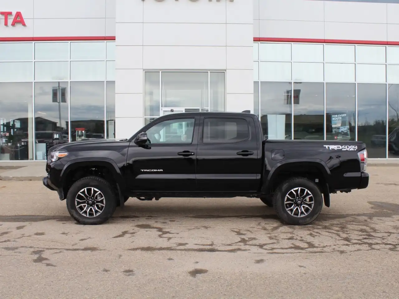 Toyota Tacoma снимка Toyota Tacoma