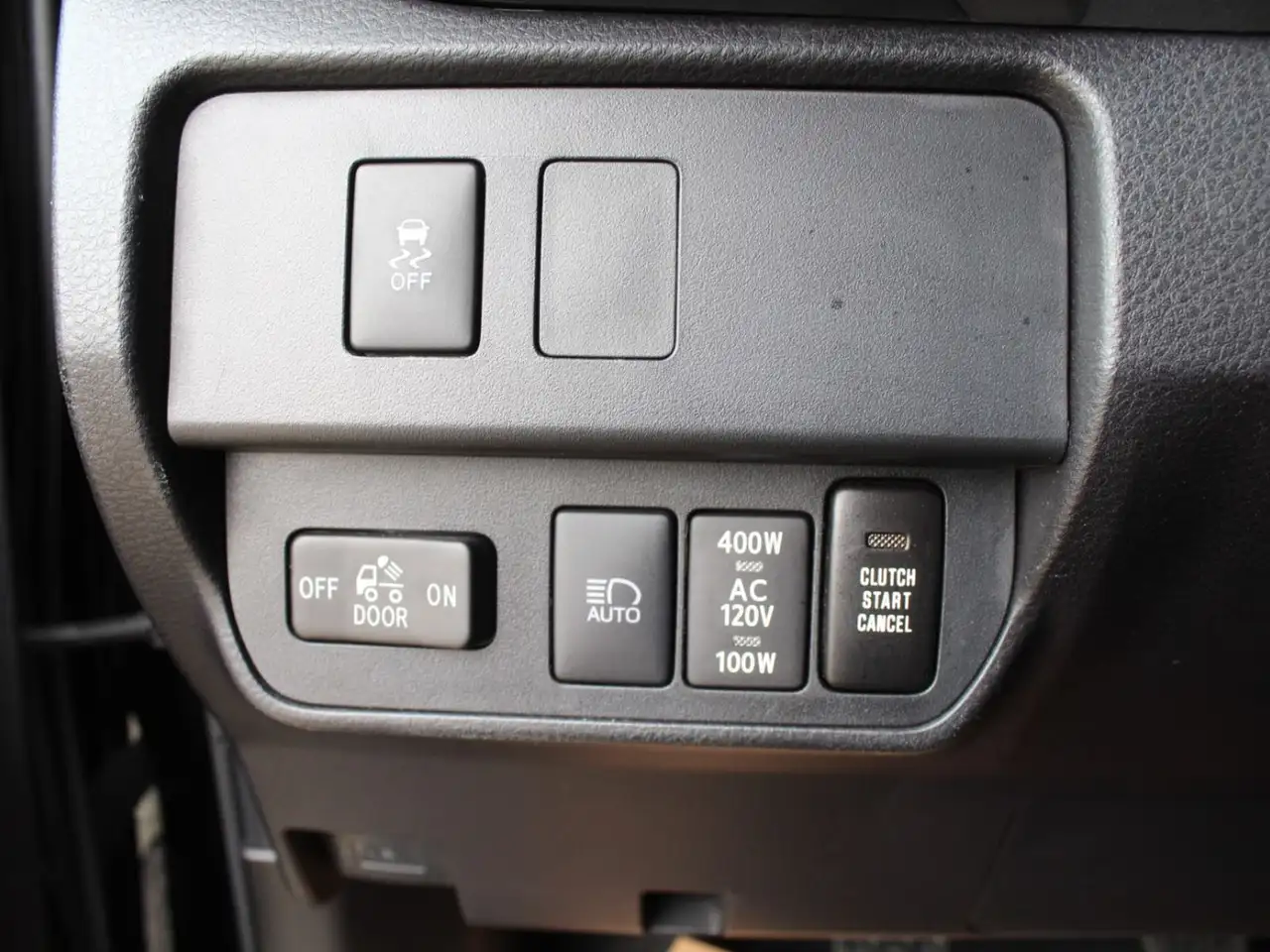Toyota Tacoma снимка Toyota Tacoma