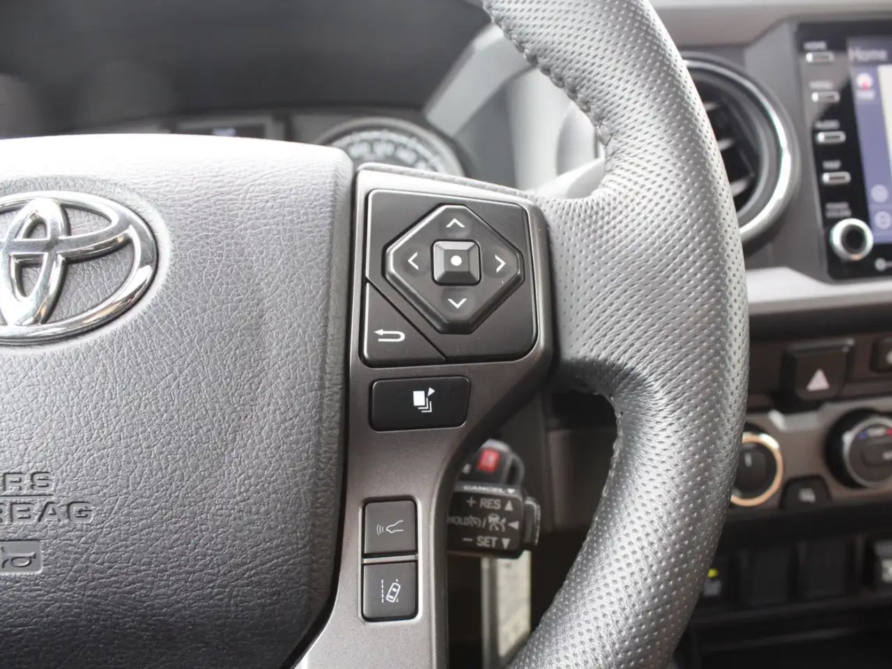 Toyota Tacoma снимка Toyota Tacoma