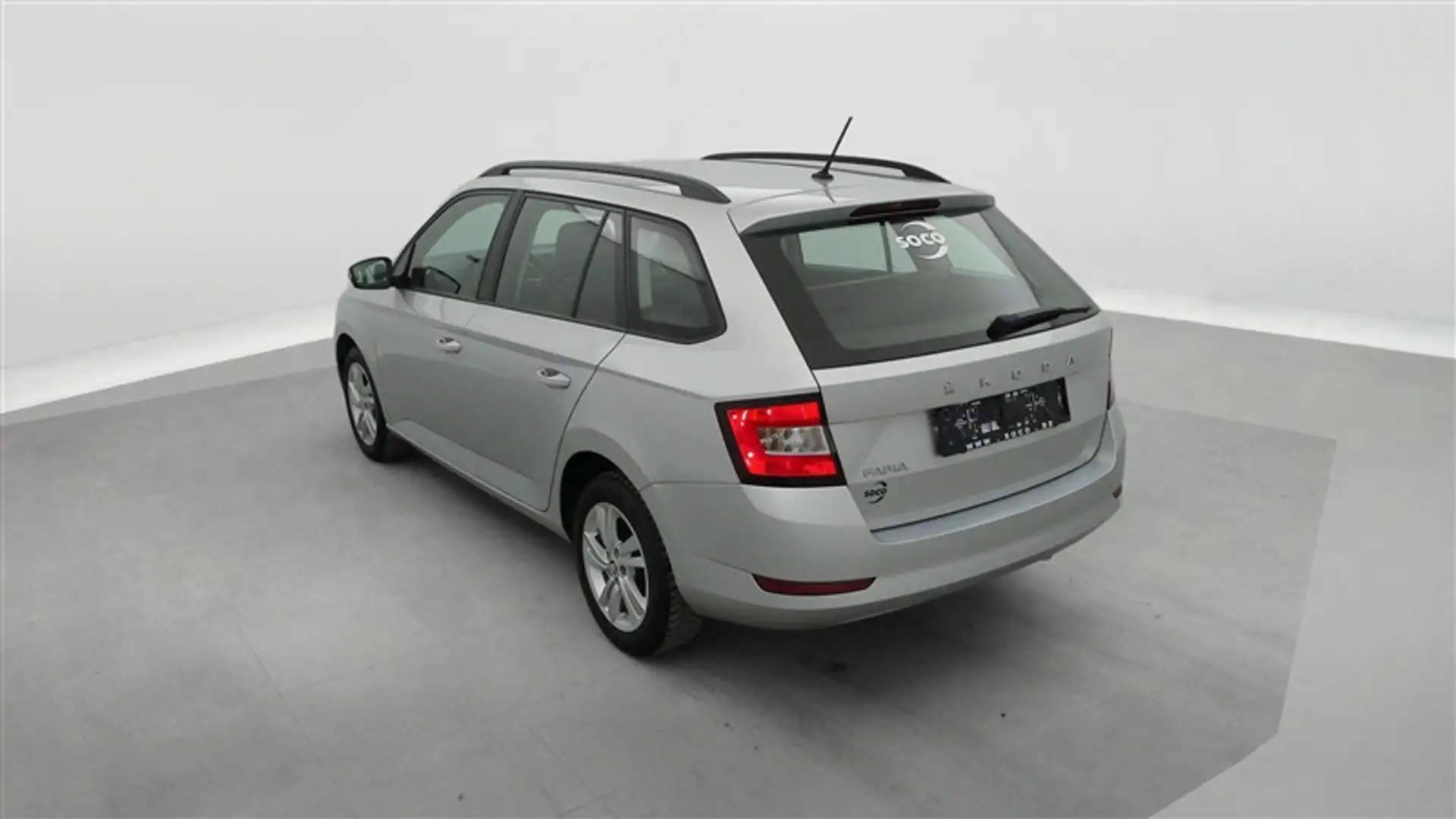 Skoda Fabia Combi 1.0 TSI 95Cv Clever Grijs - 2