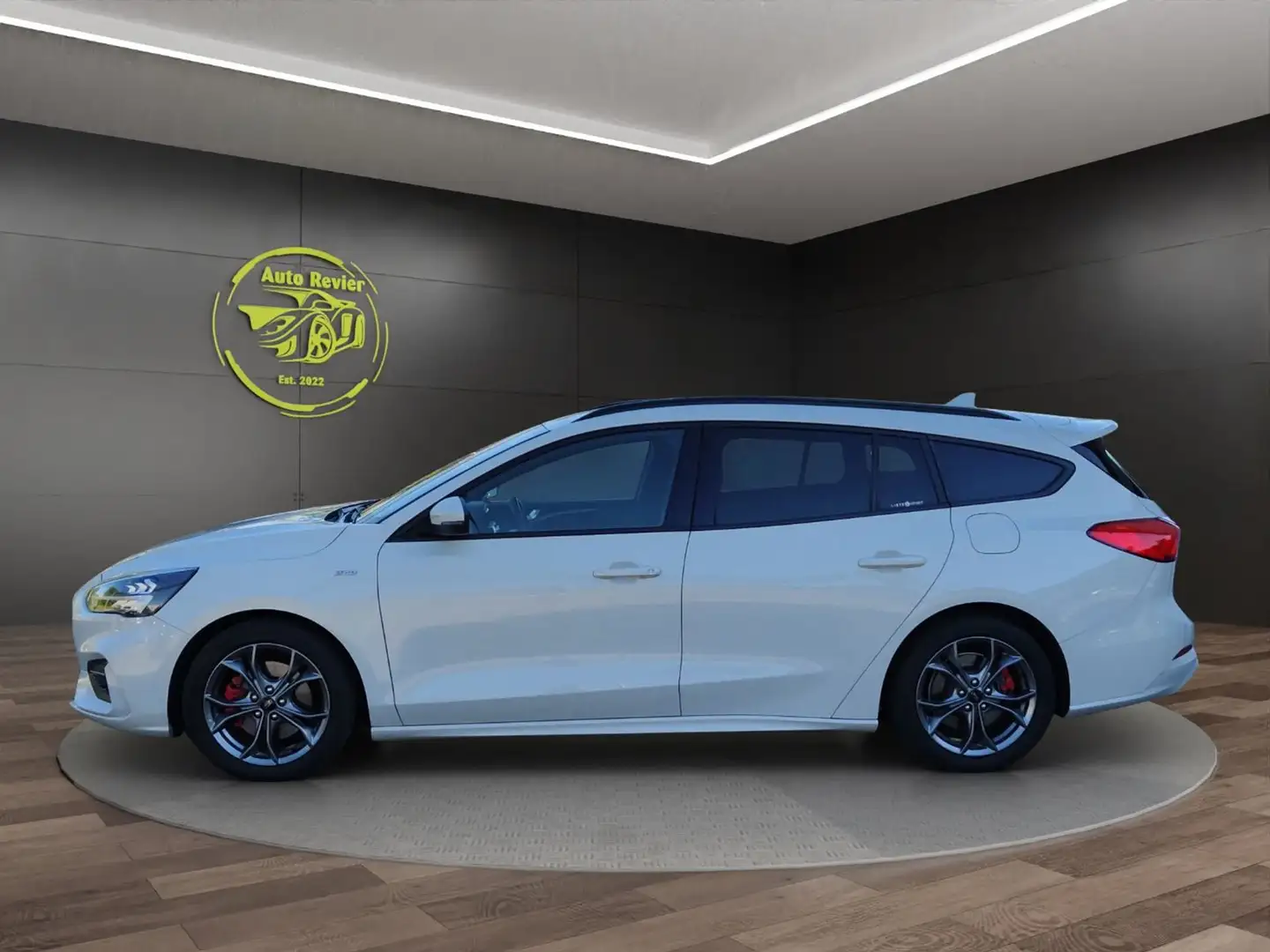 Ford Focus 1.0 EcoBoost Mild-Hybrid Beige - 2