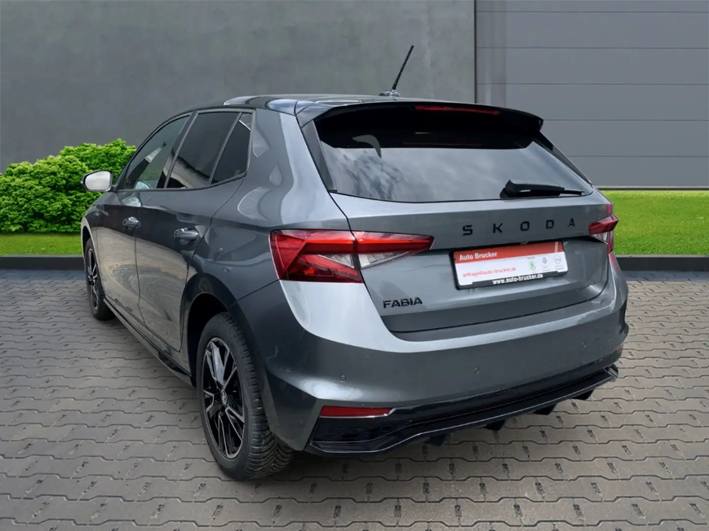 Skoda Fabia Monte Carlo 1.0 TSI+Alufelgen+Navi+Klimaautomatik Grau - 2