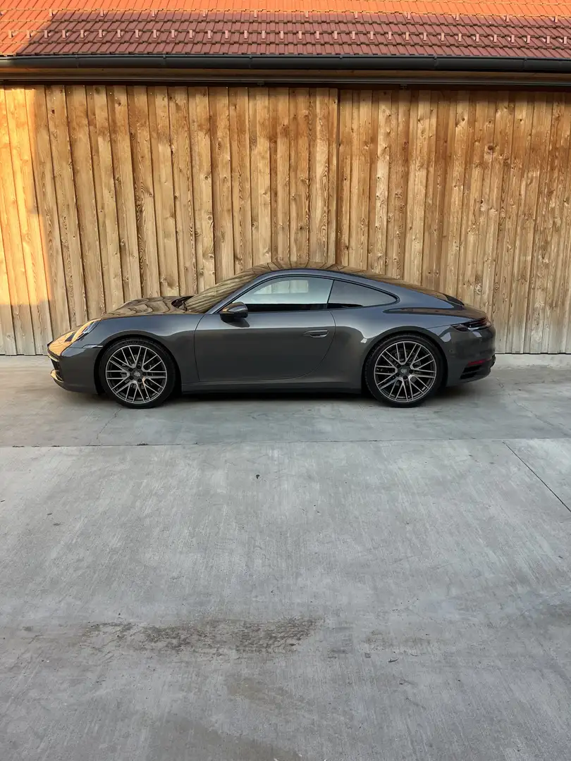 Porsche 911 Carrera Grau - 2