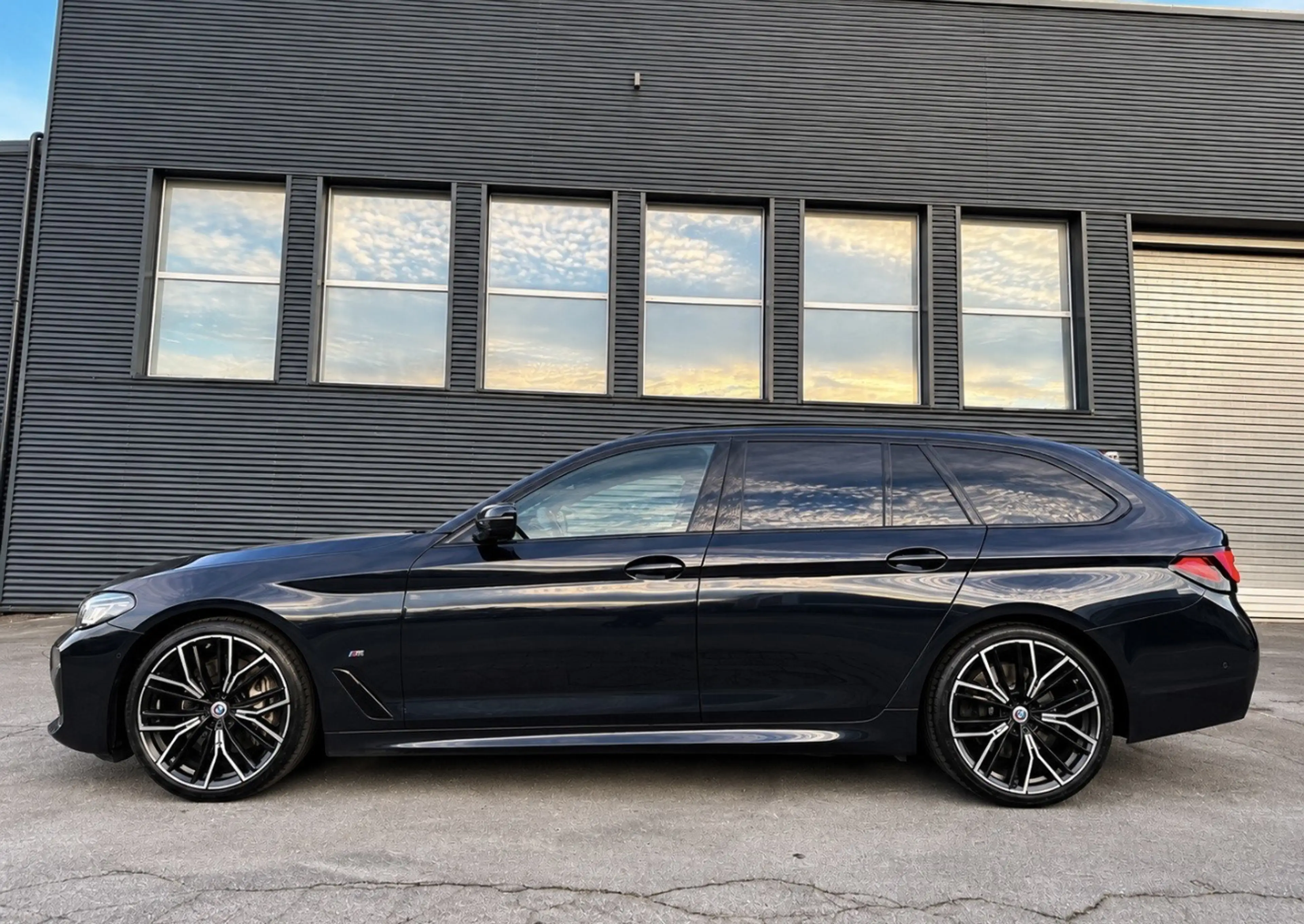 BMW 540 540 d xDrive M Sport M Sport ACC H/K HUD AHK STHZ — photo 2
