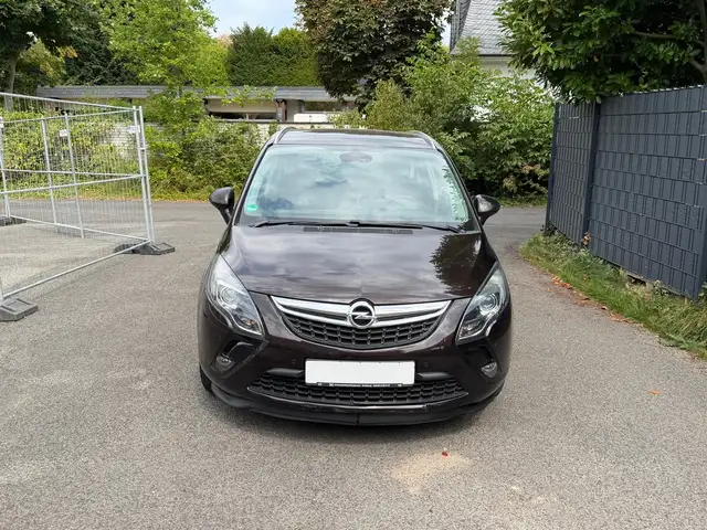 Opel Zafira Tourer Edition*TÜV 01/2028*SCHECKHEFT*KLIMA*GEPFLEGT*