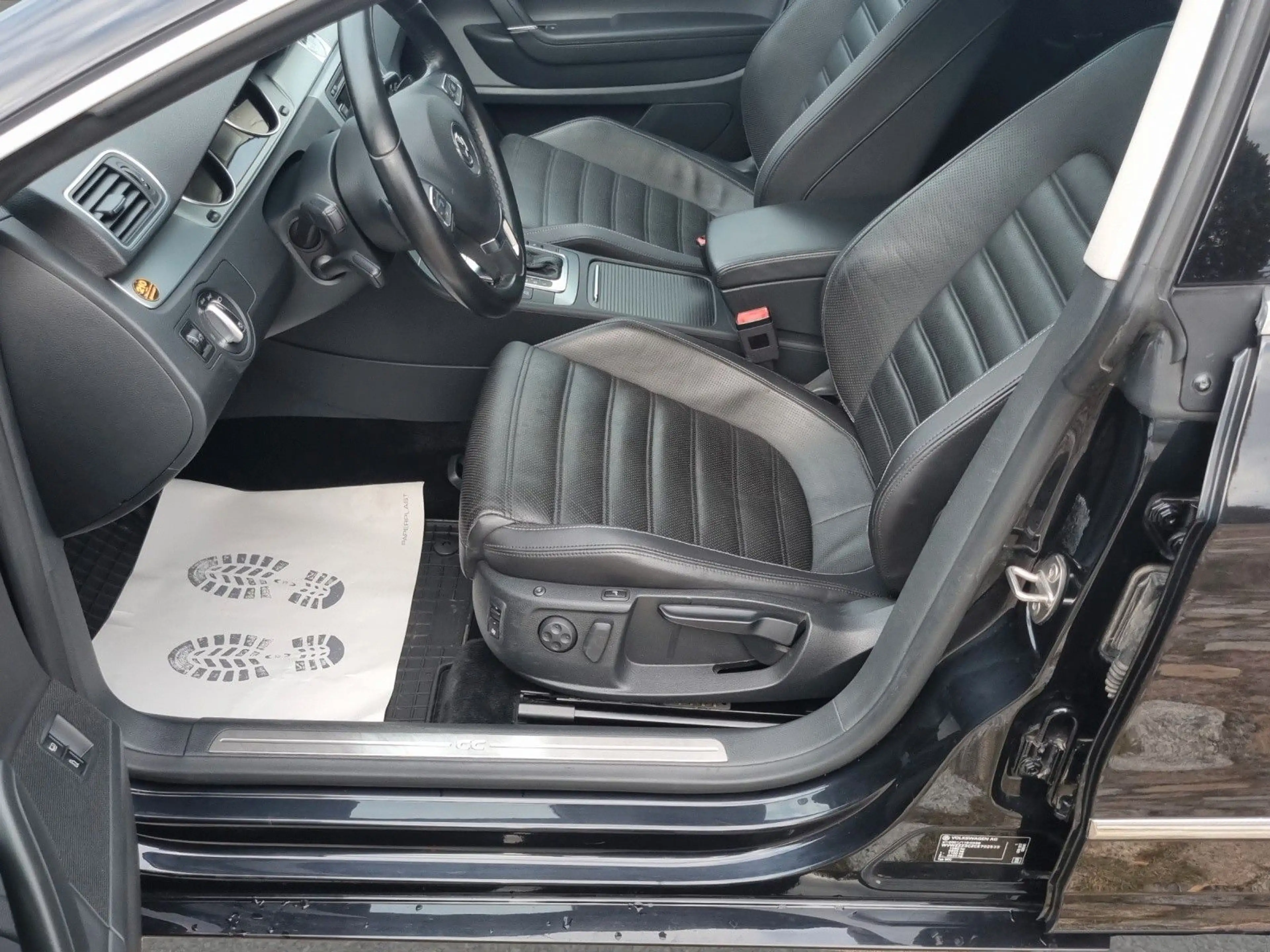 Volkswagen CC 1A-ZUSTAND TÜV/SERVICE/GARANTIE — photo 9