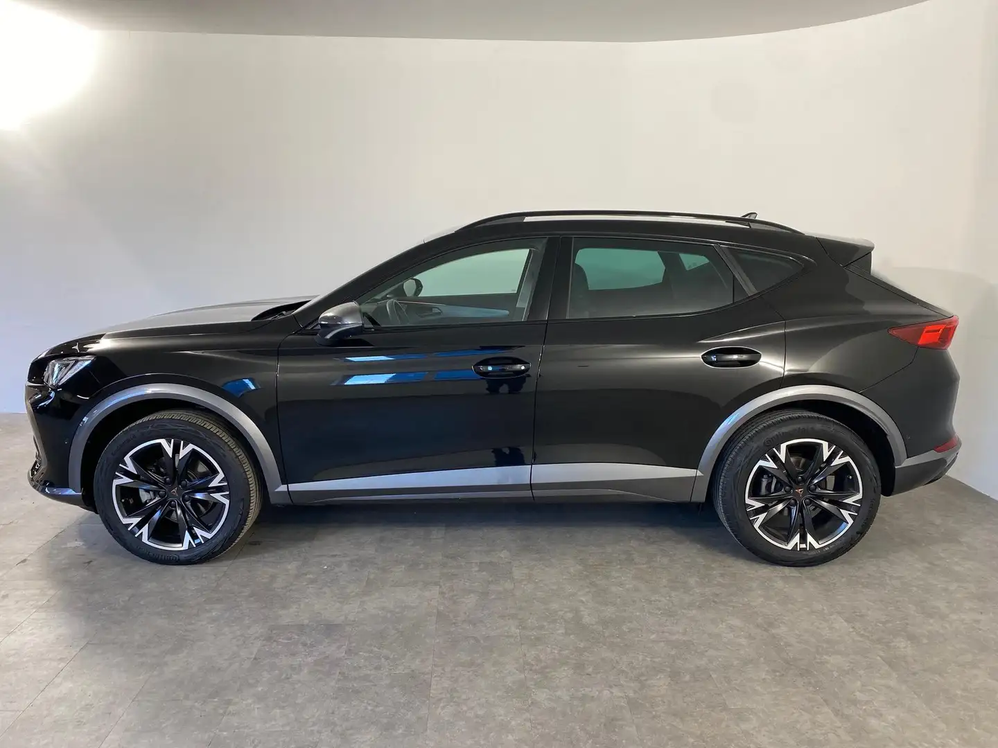 CUPRA Formentor 1.5 TSI OPF LED*NAVI*RFK*ACC 110 kW (150 PS), S... Schwarz - 2