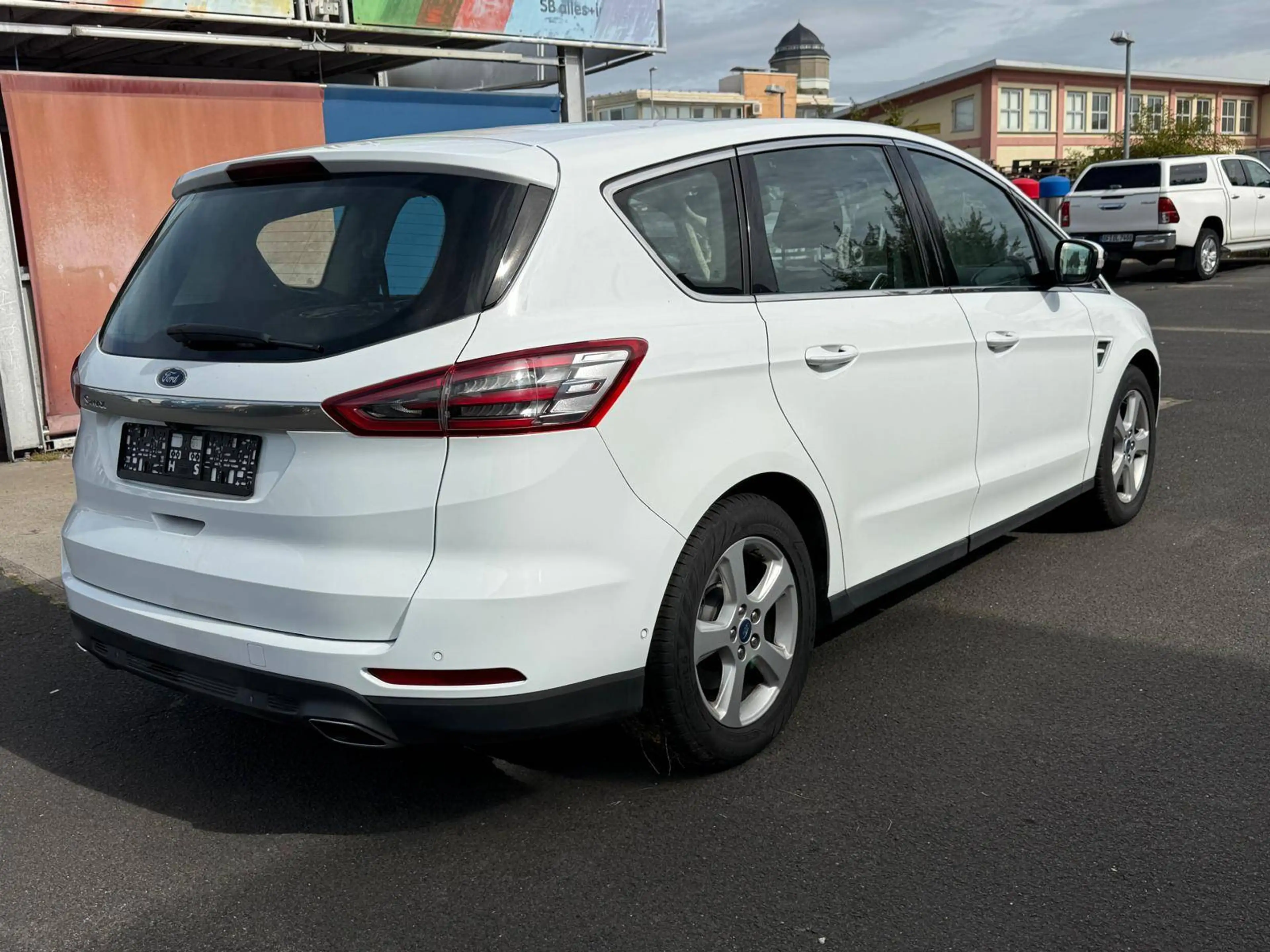 Ford S-Max Titanium*7 Sitze*El.AHK* — photo 3