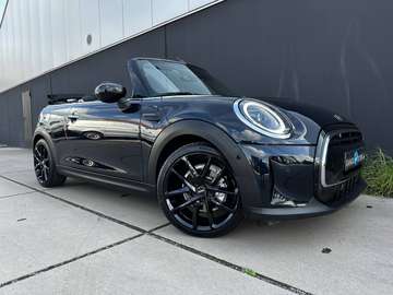 1.5A*AUT.*LEDER*HK SOUND*HUD*CAMERA*LEDER*NAVI*
