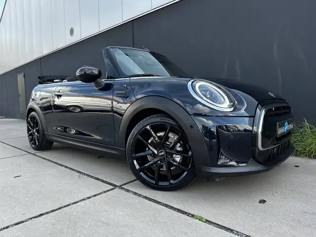 MINI Cooper Cabrio 1.5A*AUT.*LEDER*HK SOUND*HUD*CAMERA*LEDER*NAVI*