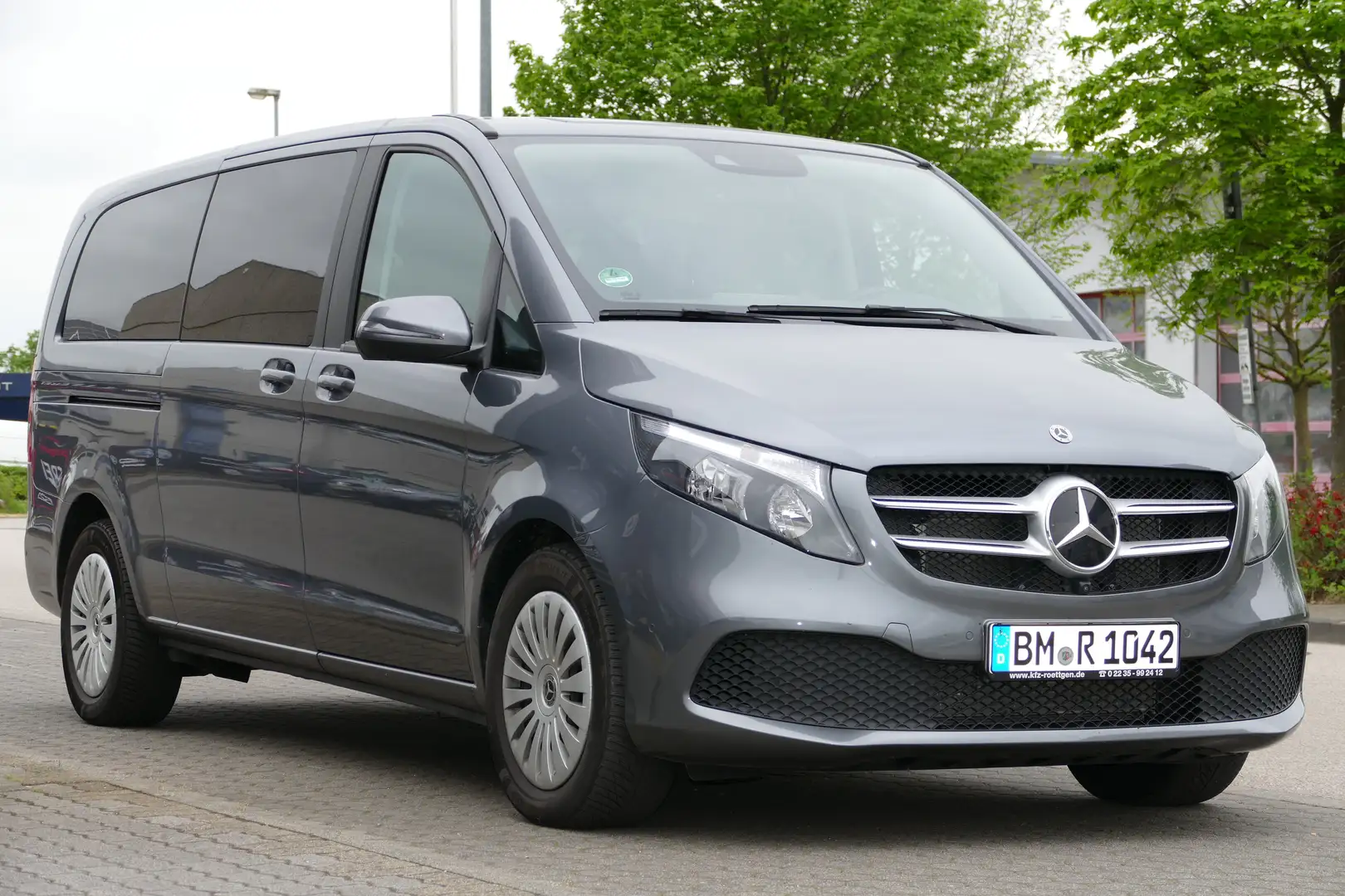 Mercedes-Benz V 220 V 220/250/300 d extralang (447.815) Grau - 1